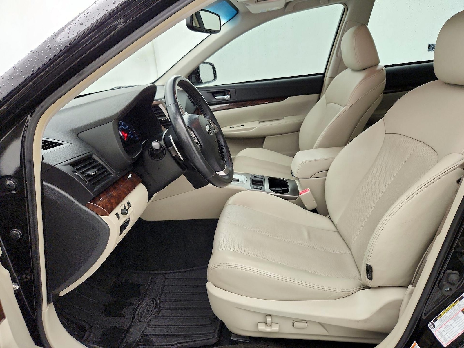 2014 Subaru Legacy 2.5i Limited - Photo 12