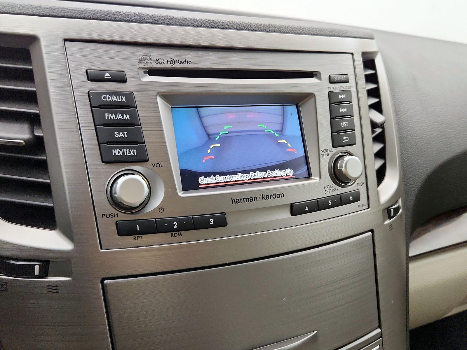 2014 Subaru Legacy 2.5i Limited - Photo 15