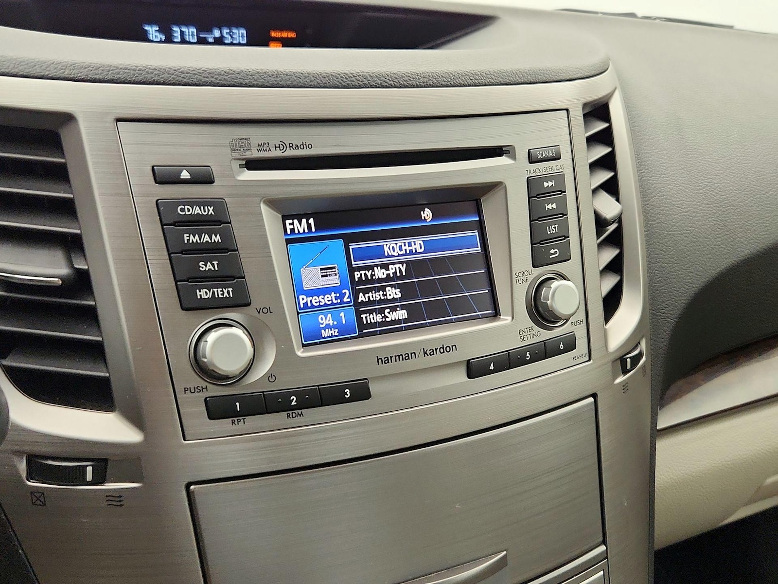 2014 Subaru Legacy 2.5i Limited - Photo 16
