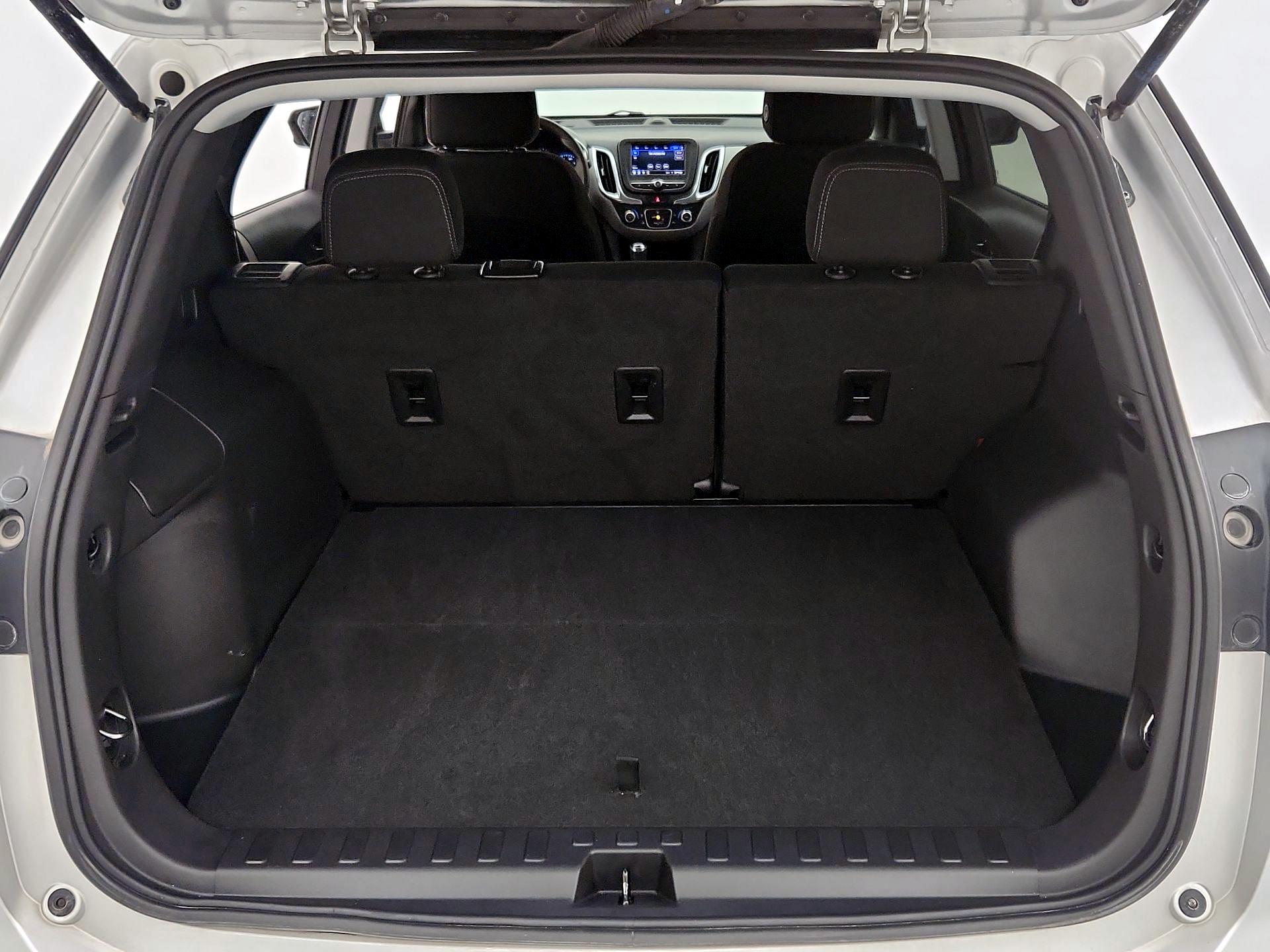 Thumbnail: 2021 Chevrolet Equinox - 20