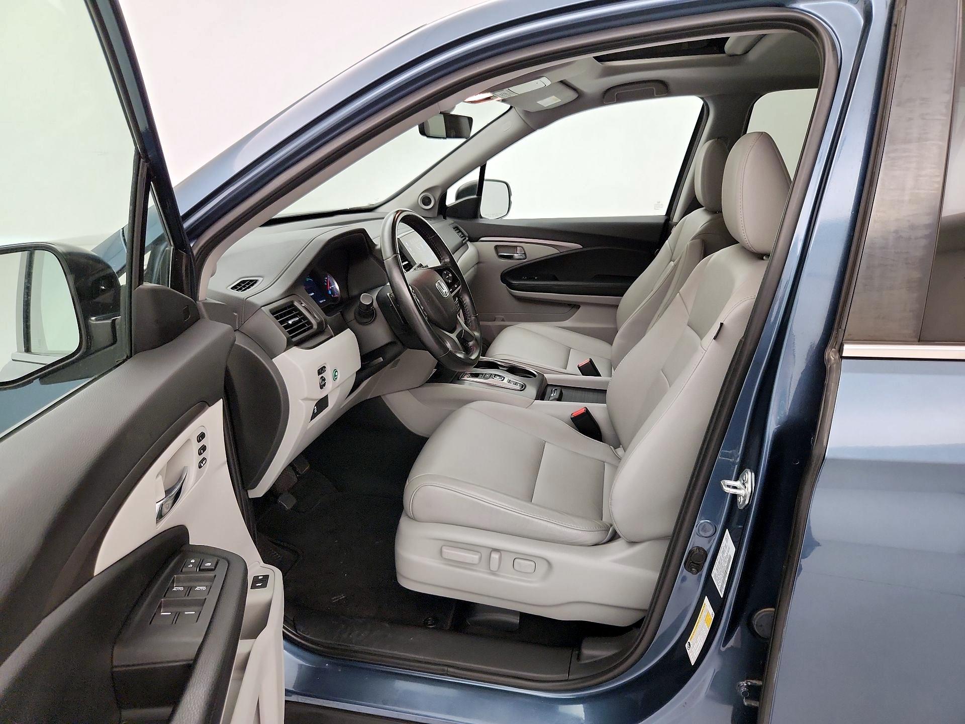 Thumbnail: 2021 Honda Pilot - 11