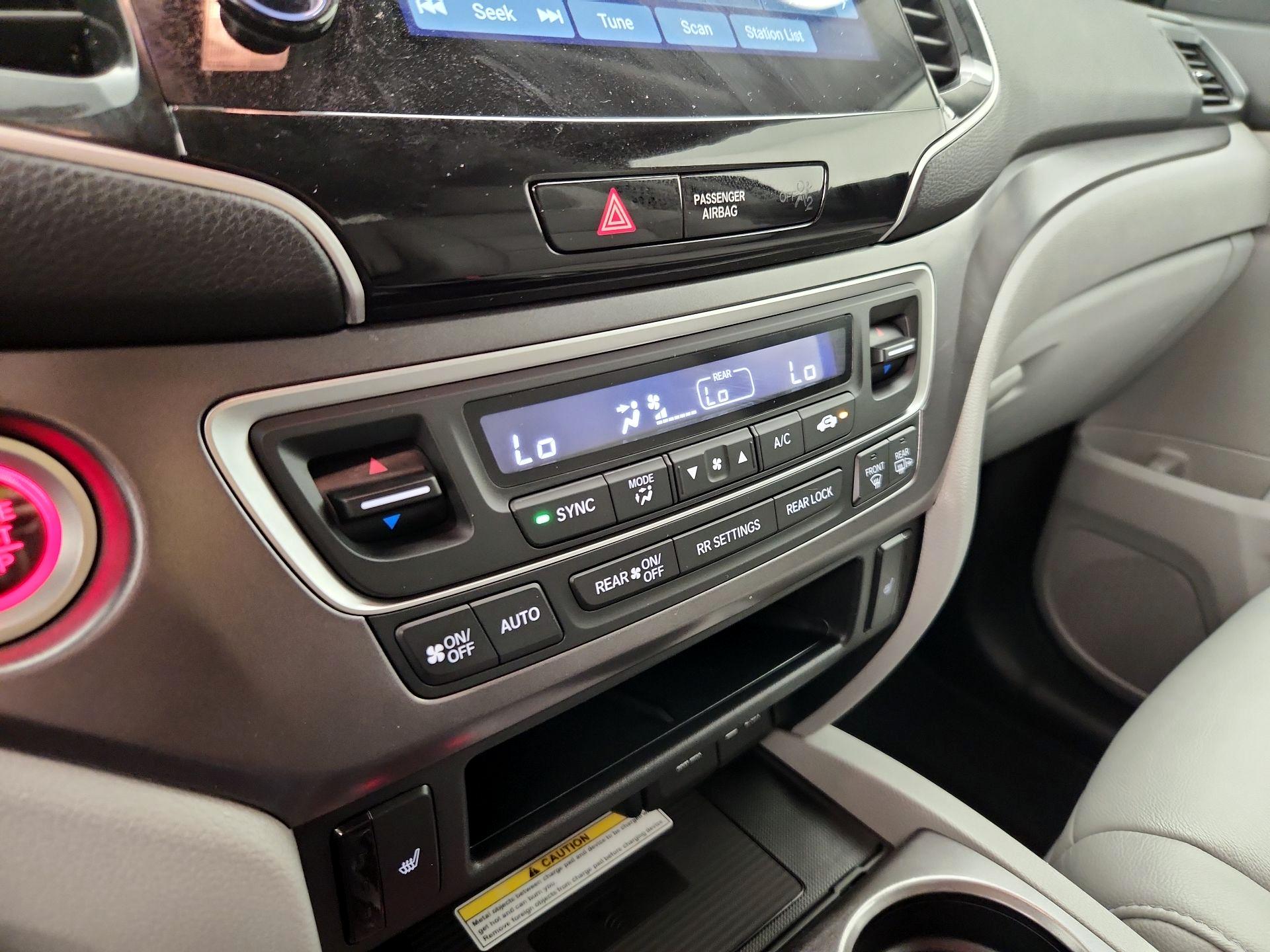 Thumbnail: 2021 Honda Pilot - 16