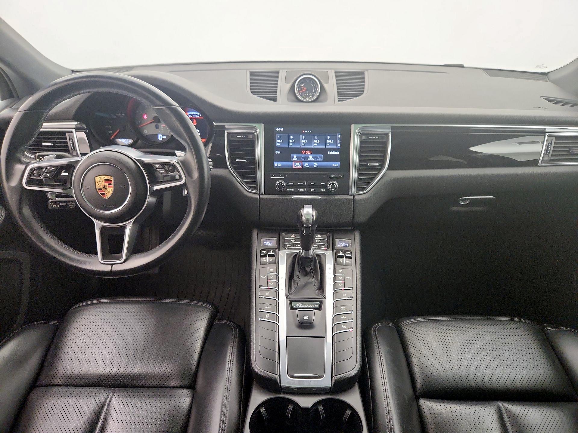Thumbnail: 2018 Porsche Macan - 9
