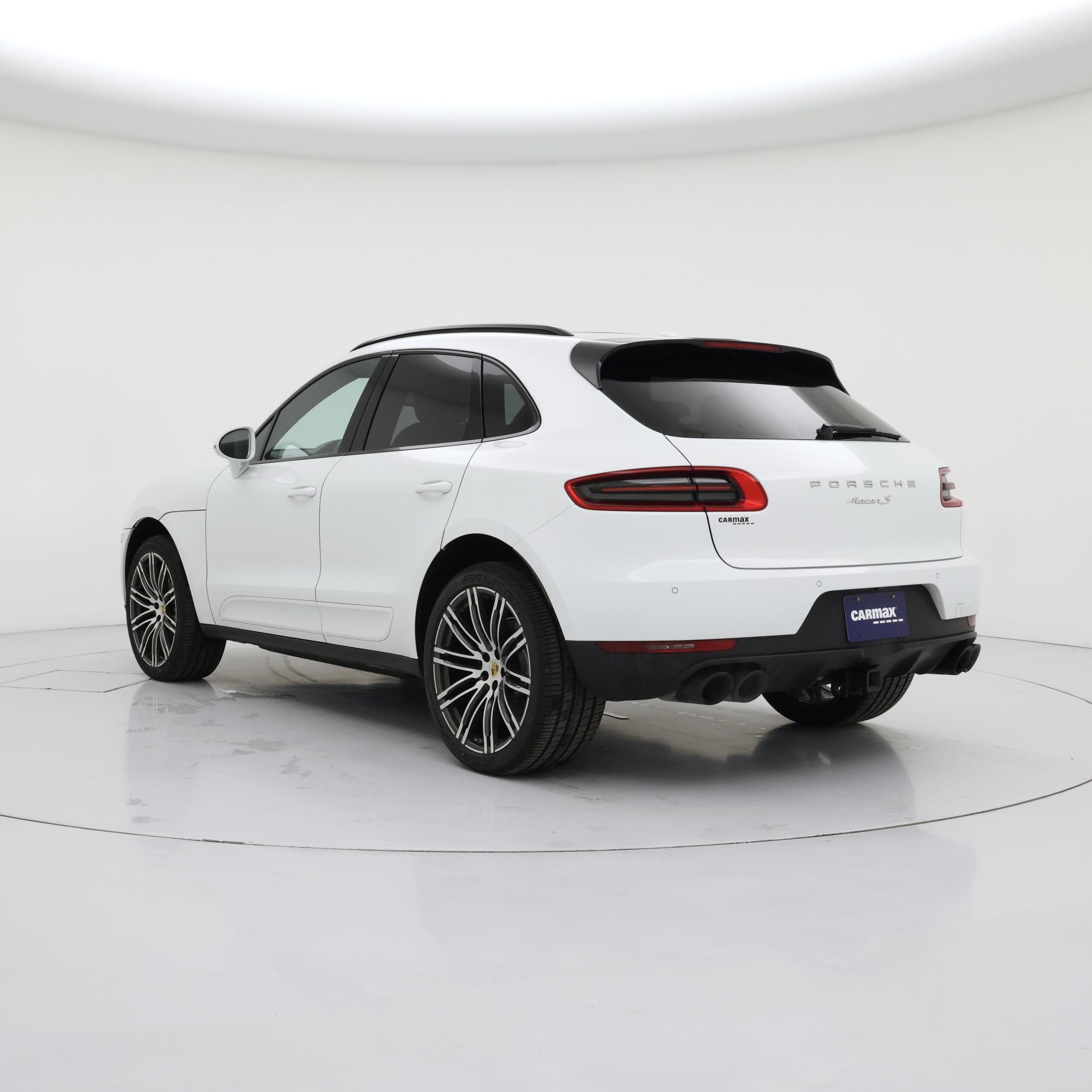 Thumbnail: 2018 Porsche Macan - 2