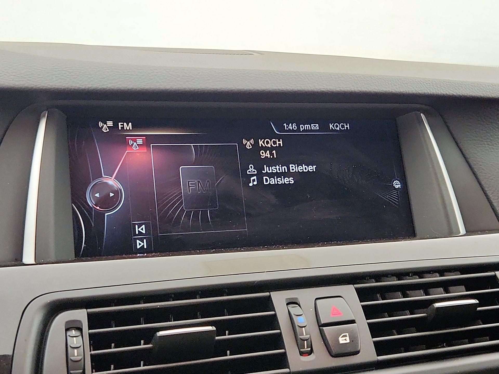 Thumbnail: 2015 BMW 5 Series - 16