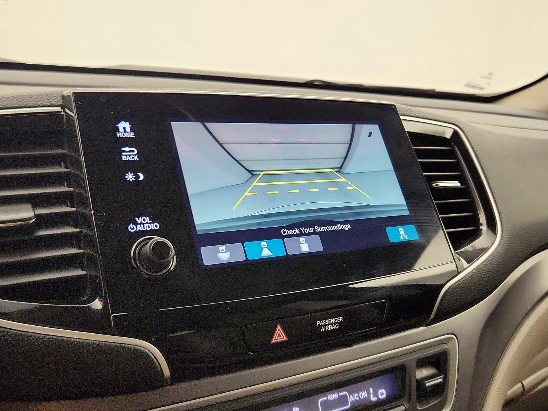 Thumbnail: 2020 Honda Pilot - 14