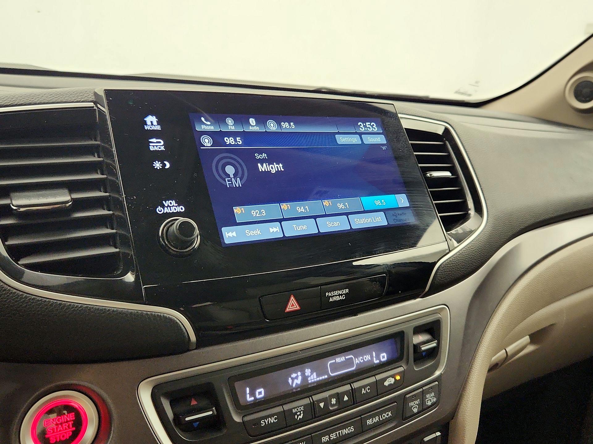 Thumbnail: 2020 Honda Pilot - 15