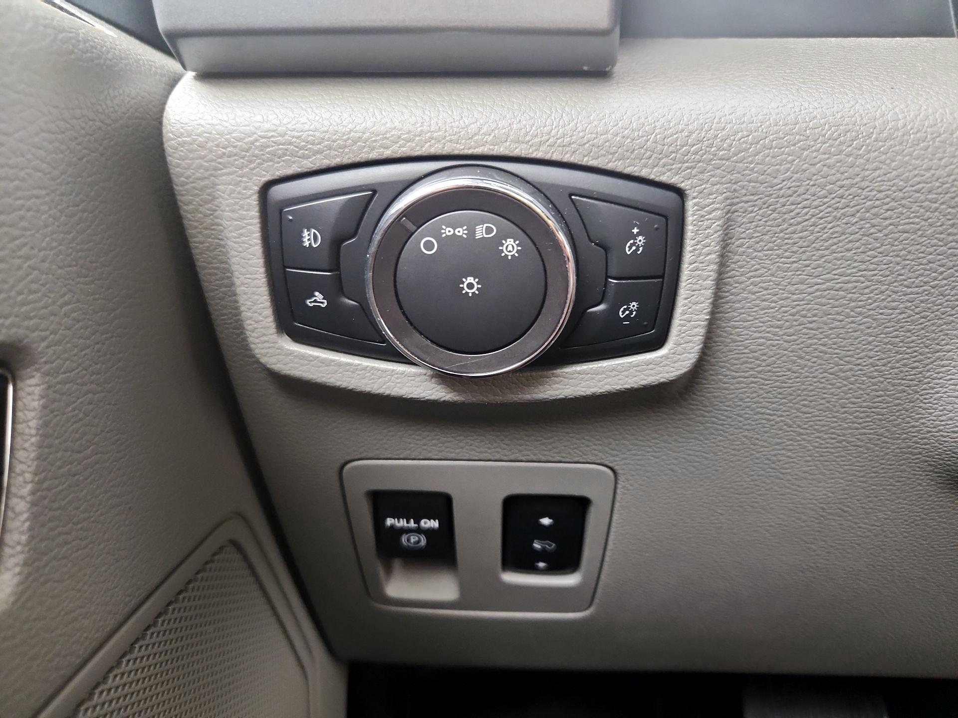 Thumbnail: 2019 Ford F-150 - 13