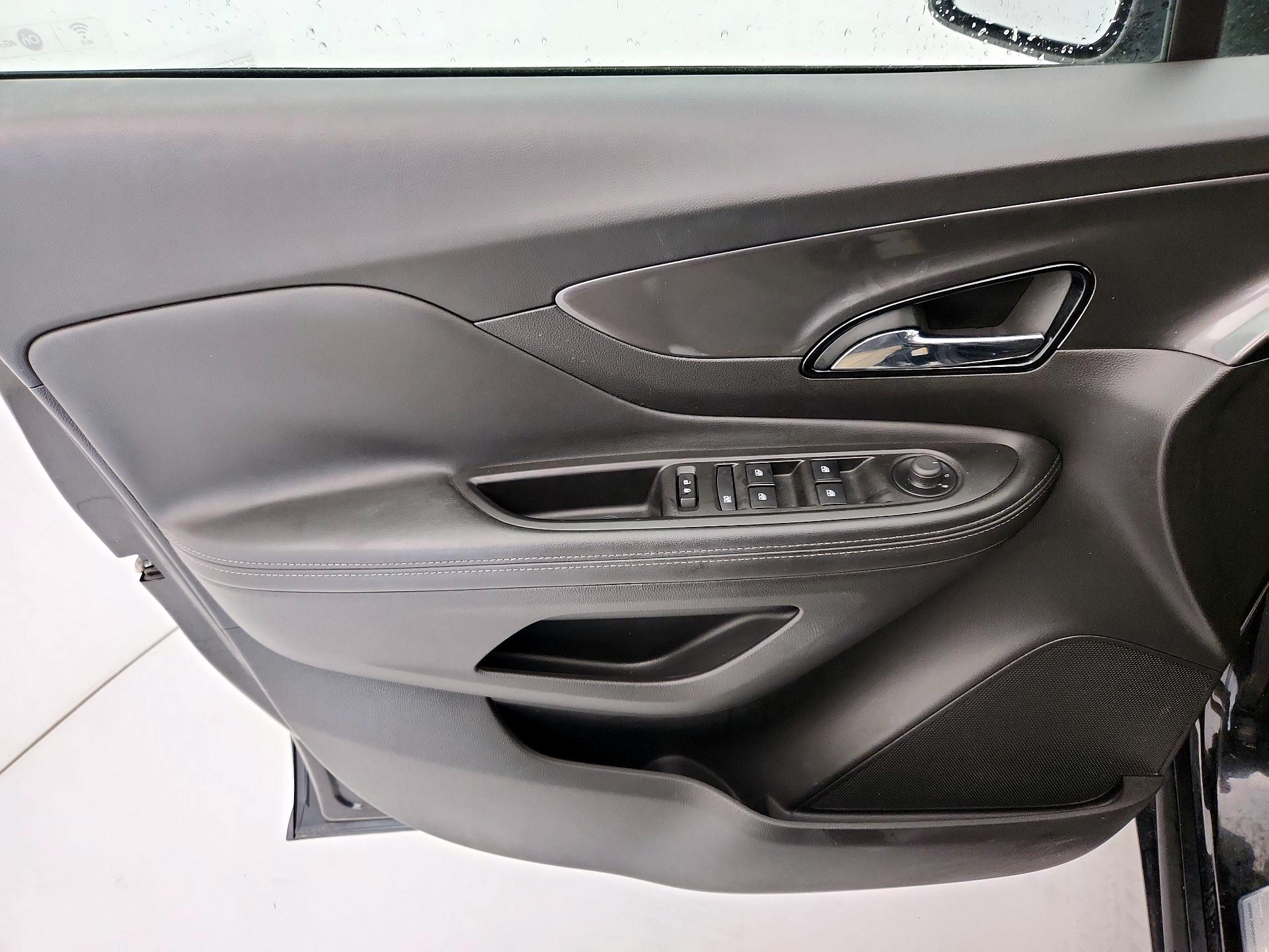 Thumbnail: 2018 Buick Encore - 12