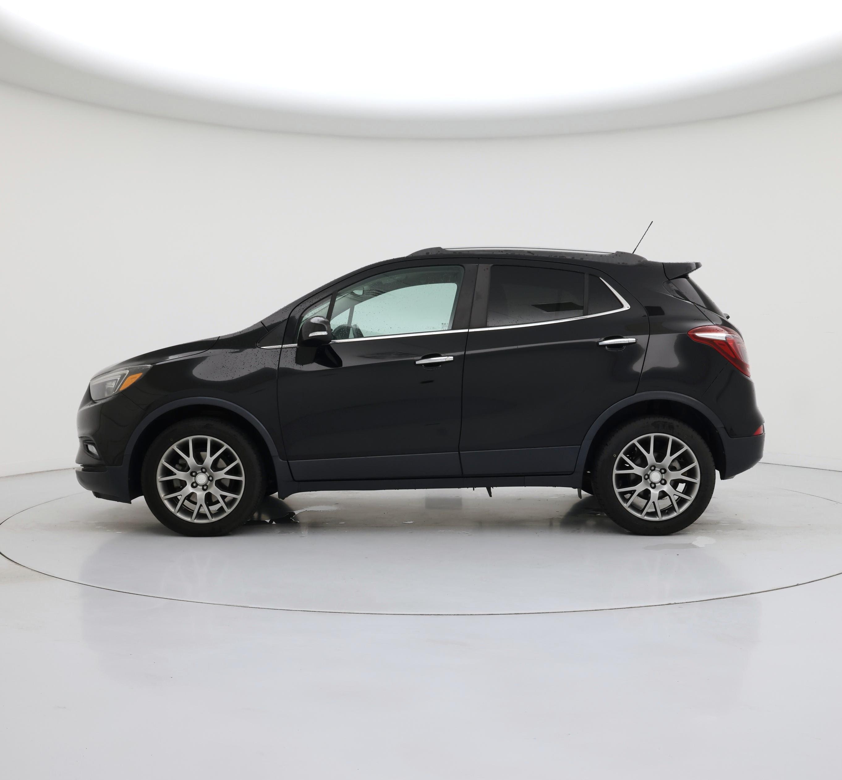 Thumbnail: 2018 Buick Encore - 3
