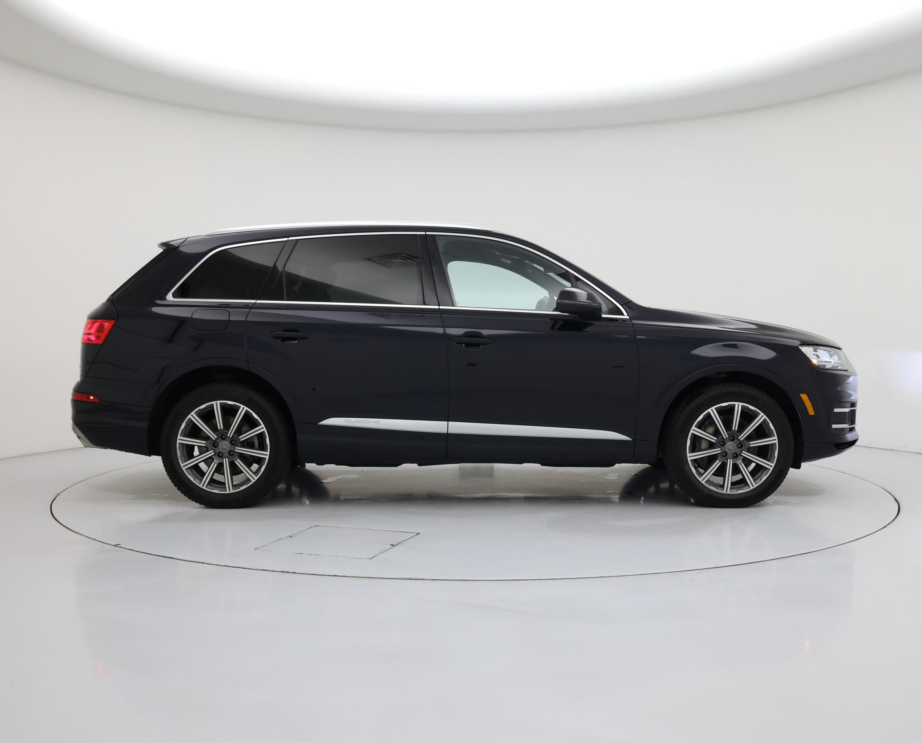 Thumbnail: 2018 Audi Q7 - 7