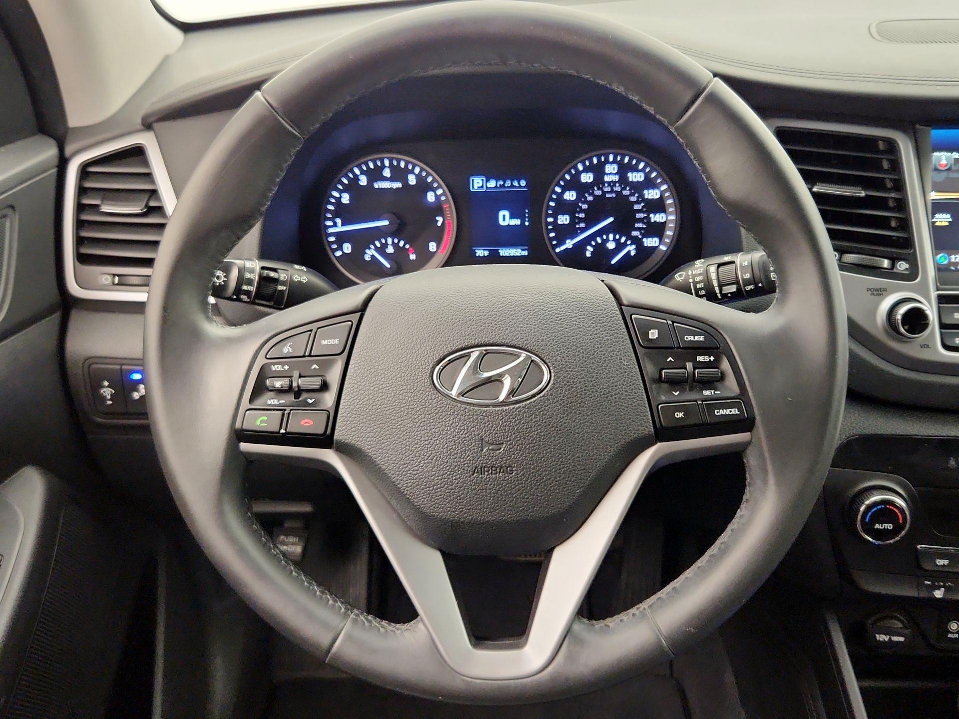 Thumbnail: 2017 Hyundai Tucson - 10