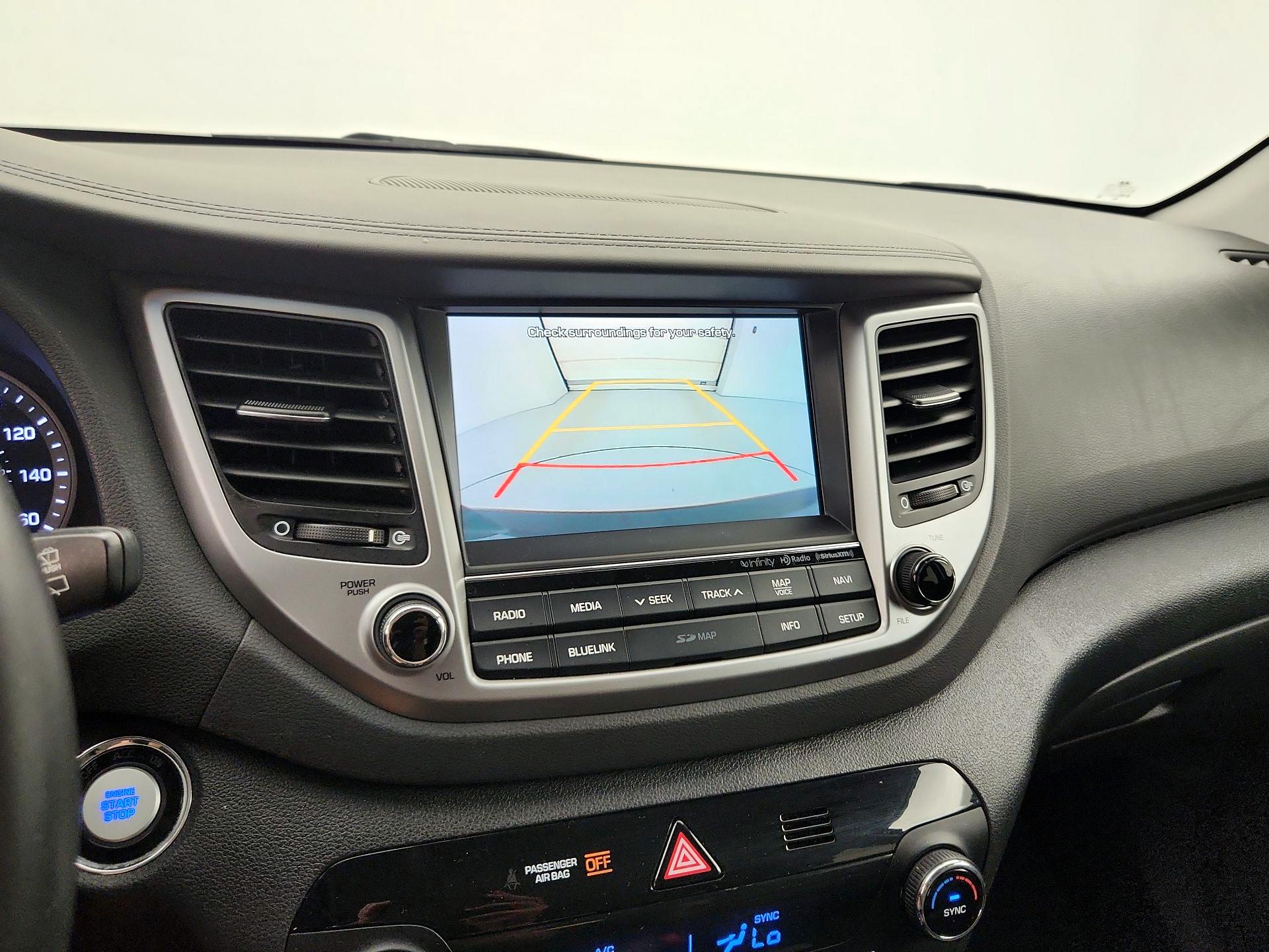 Thumbnail: 2017 Hyundai Tucson - 15