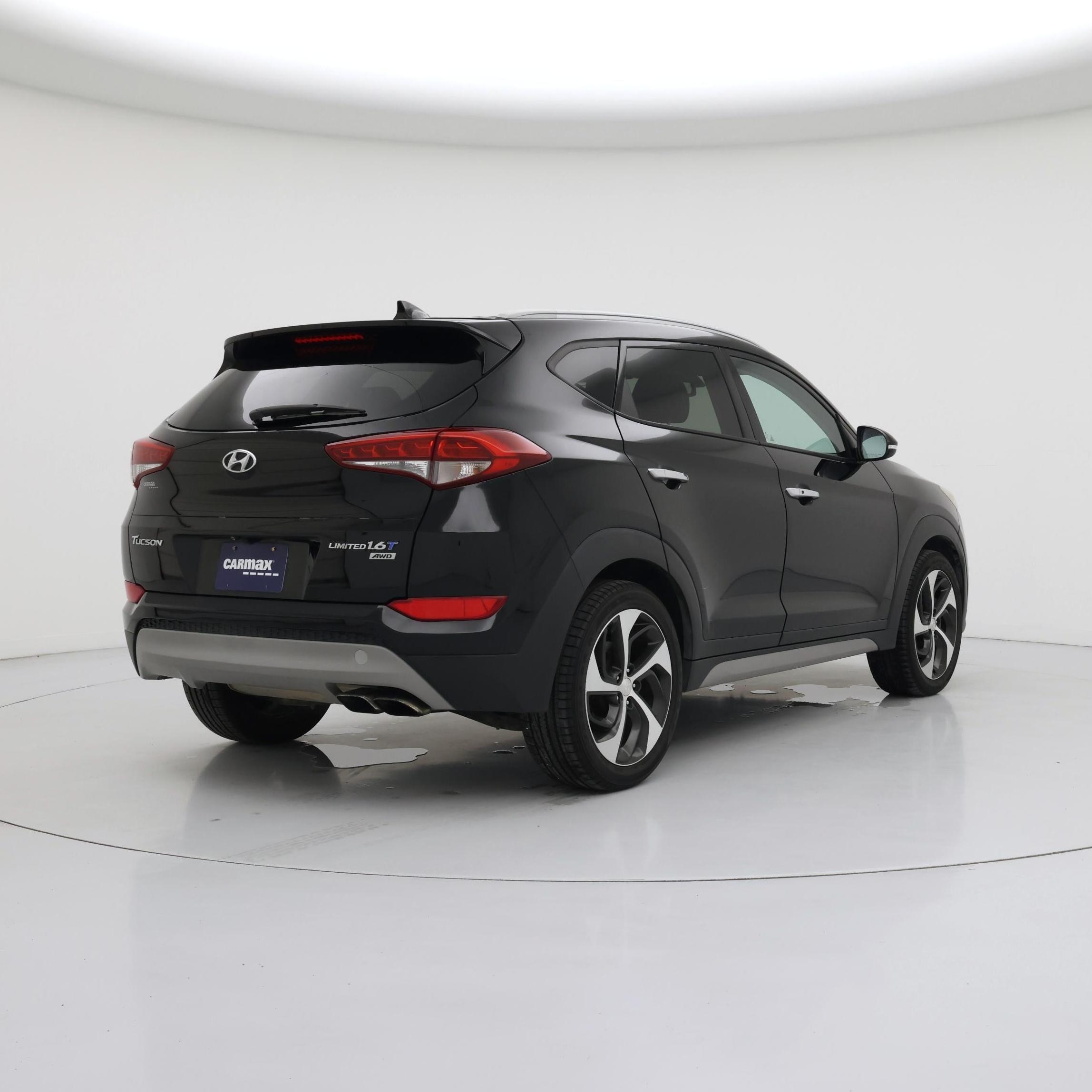 Thumbnail: 2017 Hyundai Tucson - 8