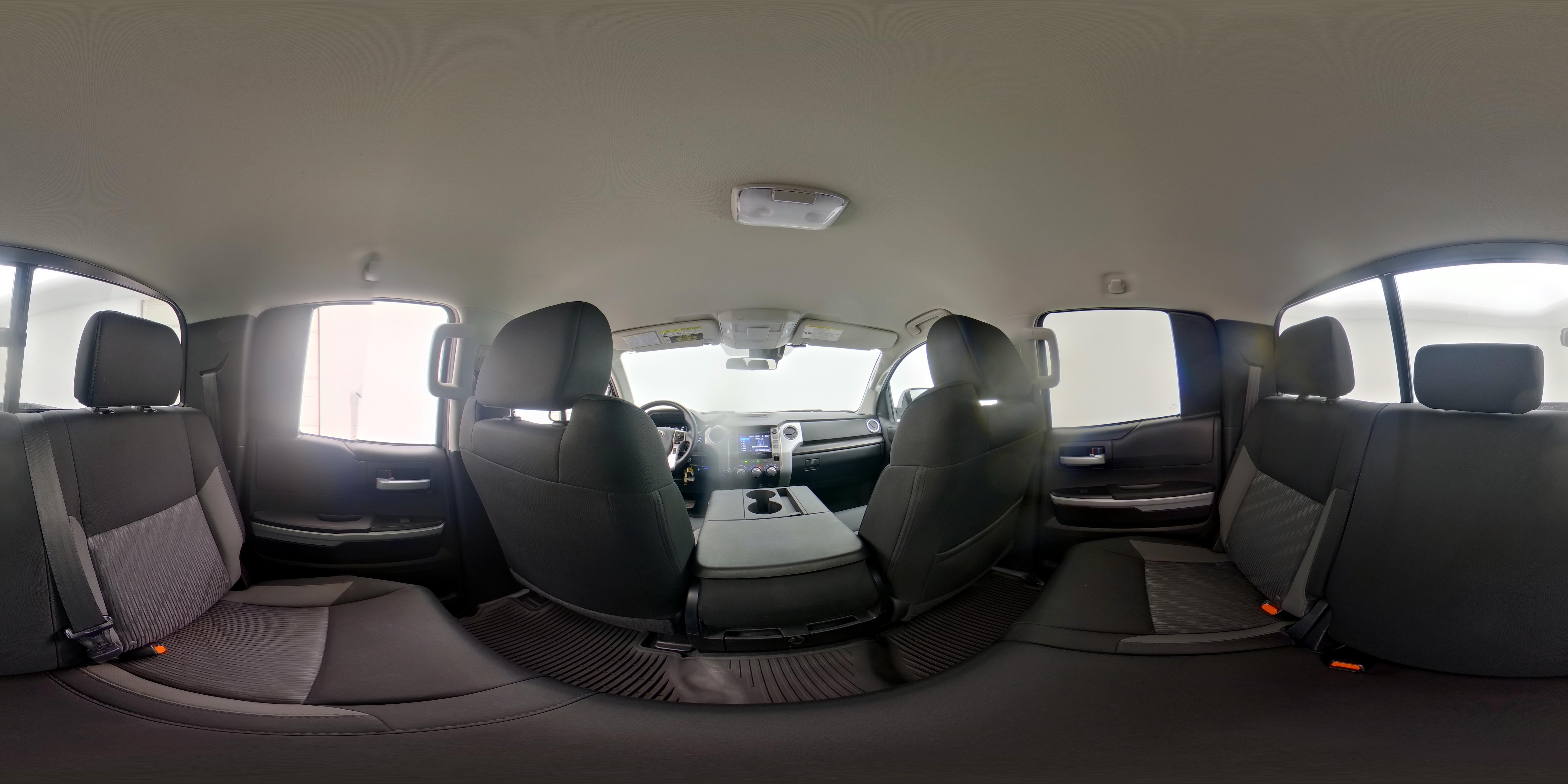 2018 Toyota Tundra SR5 - Photo 25