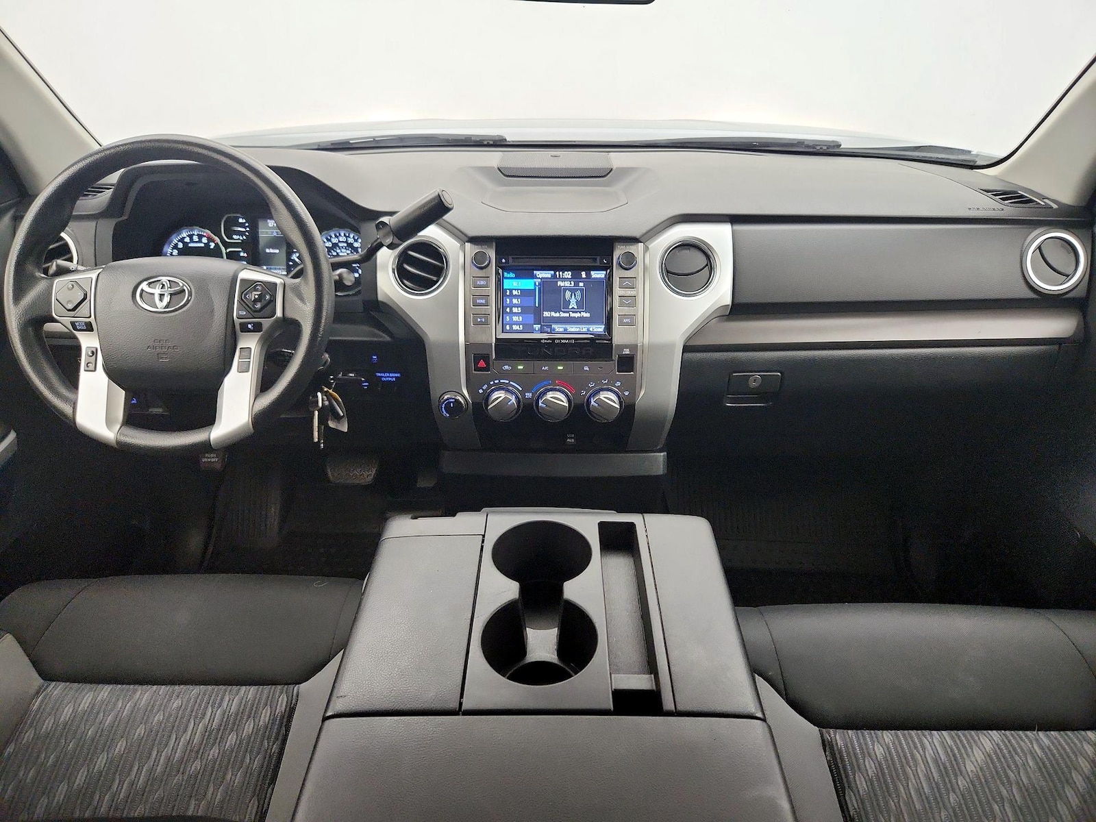2018 Toyota Tundra SR5 - Photo 10