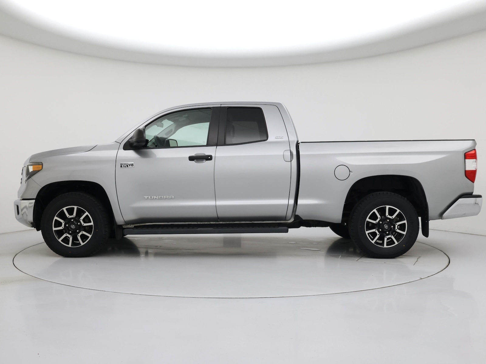 2018 Toyota Tundra SR5 - Photo 4