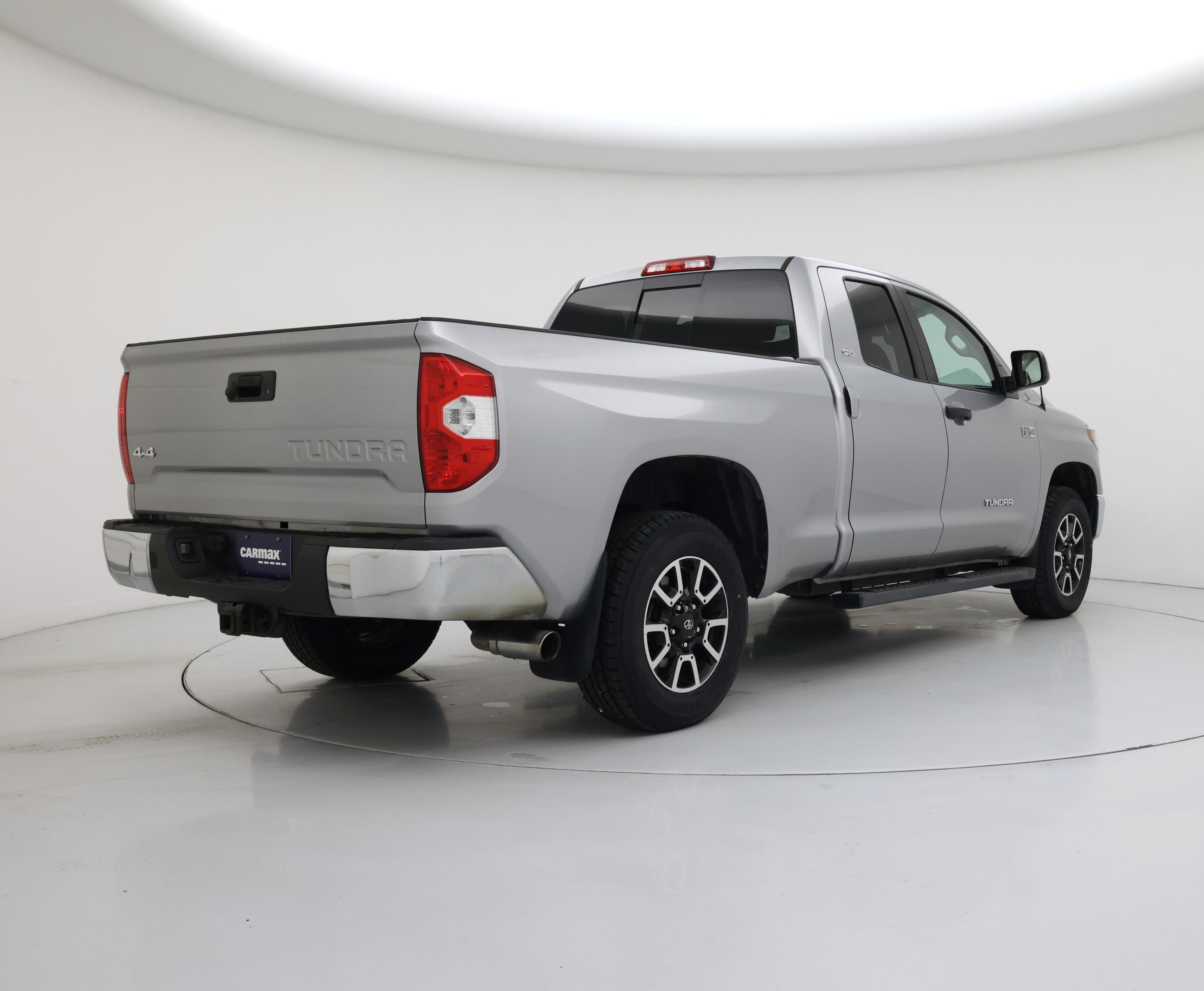 Thumbnail: 2018 Toyota Tundra - 8