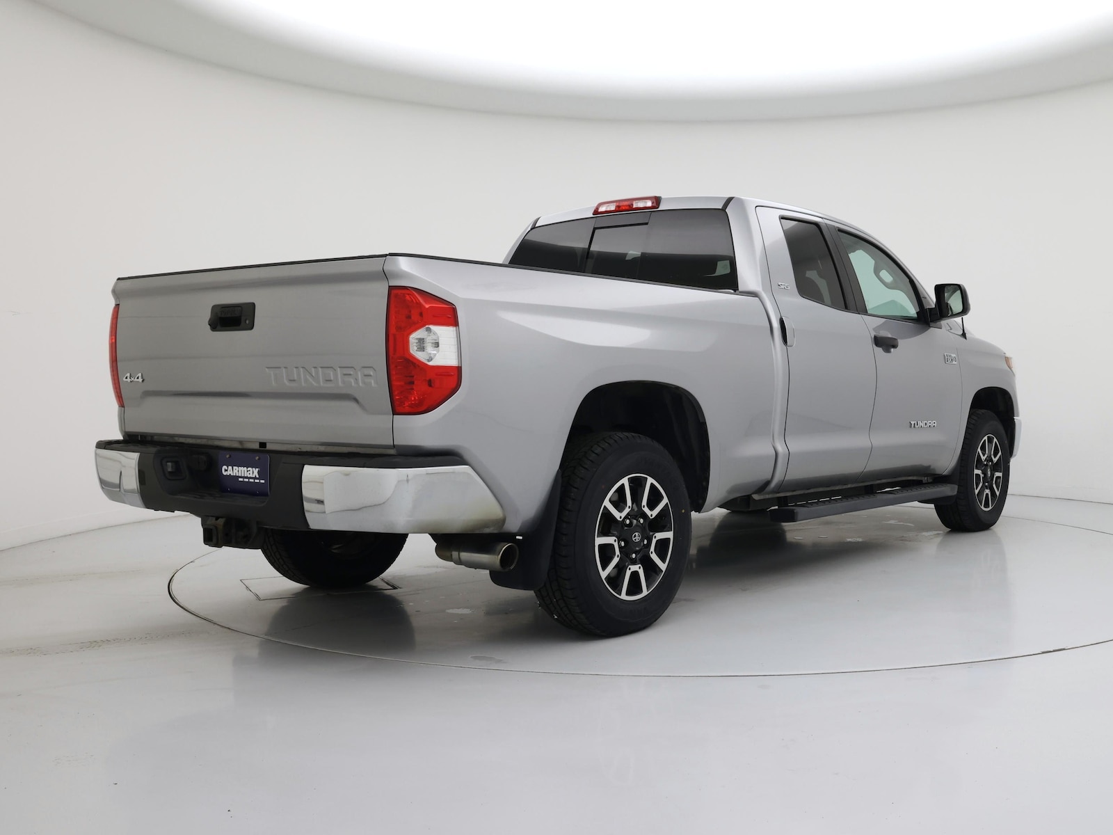 2018 Toyota Tundra SR5 - Photo 9
