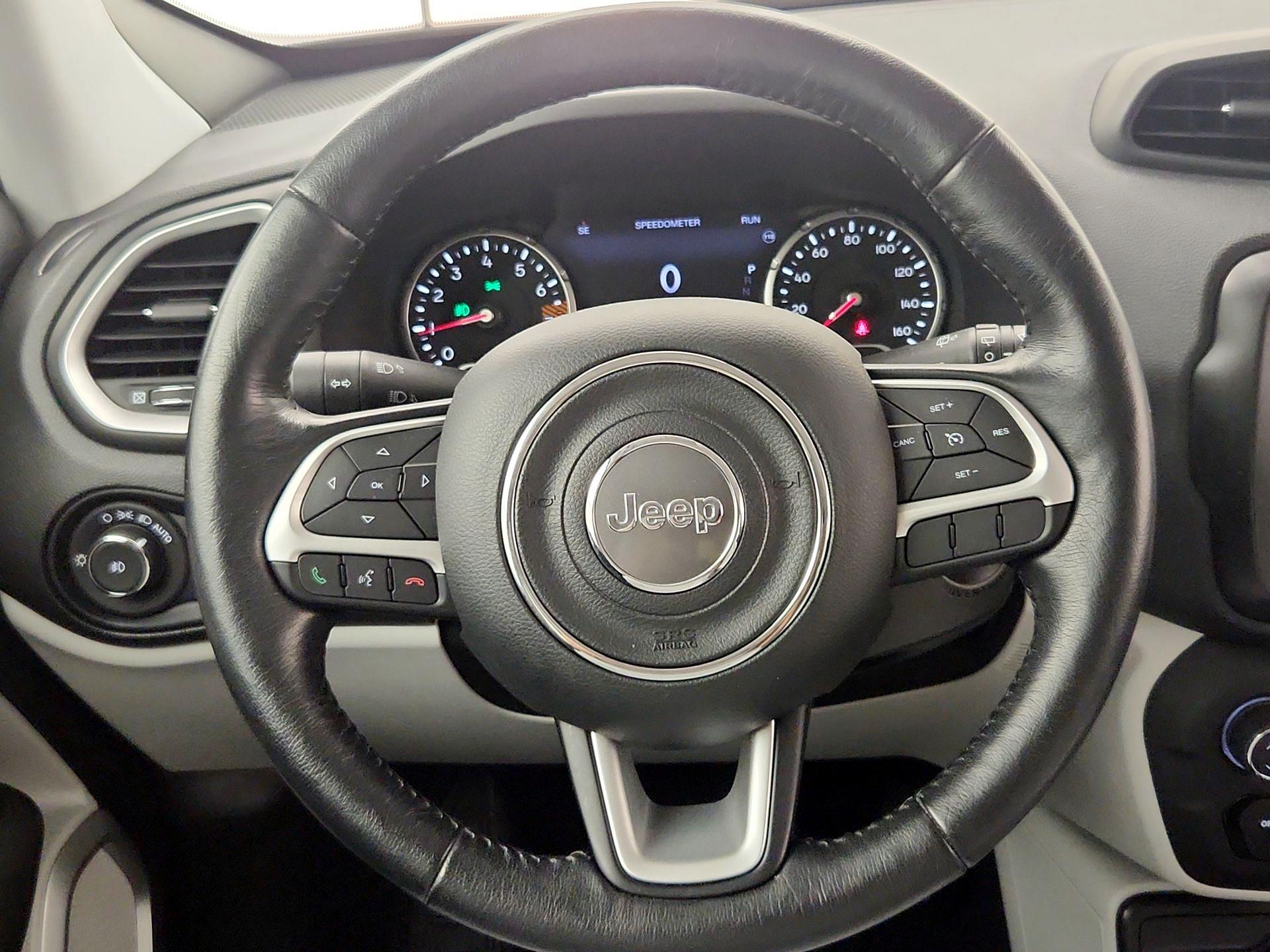 Thumbnail: 2021 Jeep Renegade - 10