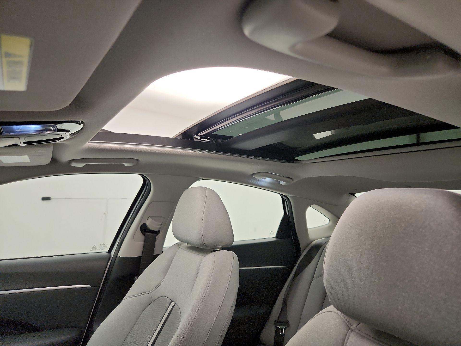 Thumbnail: 2021 Hyundai Sonata - 19