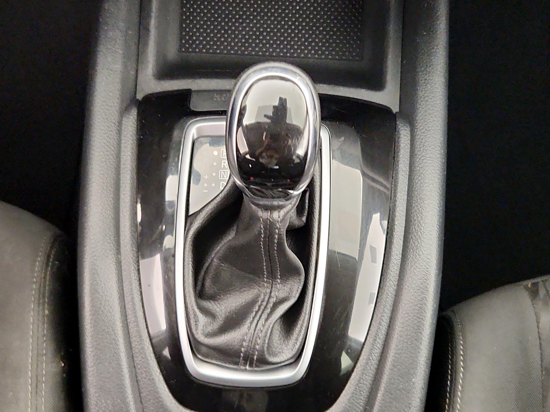 Thumbnail: 2019 Nissan Rogue - 17