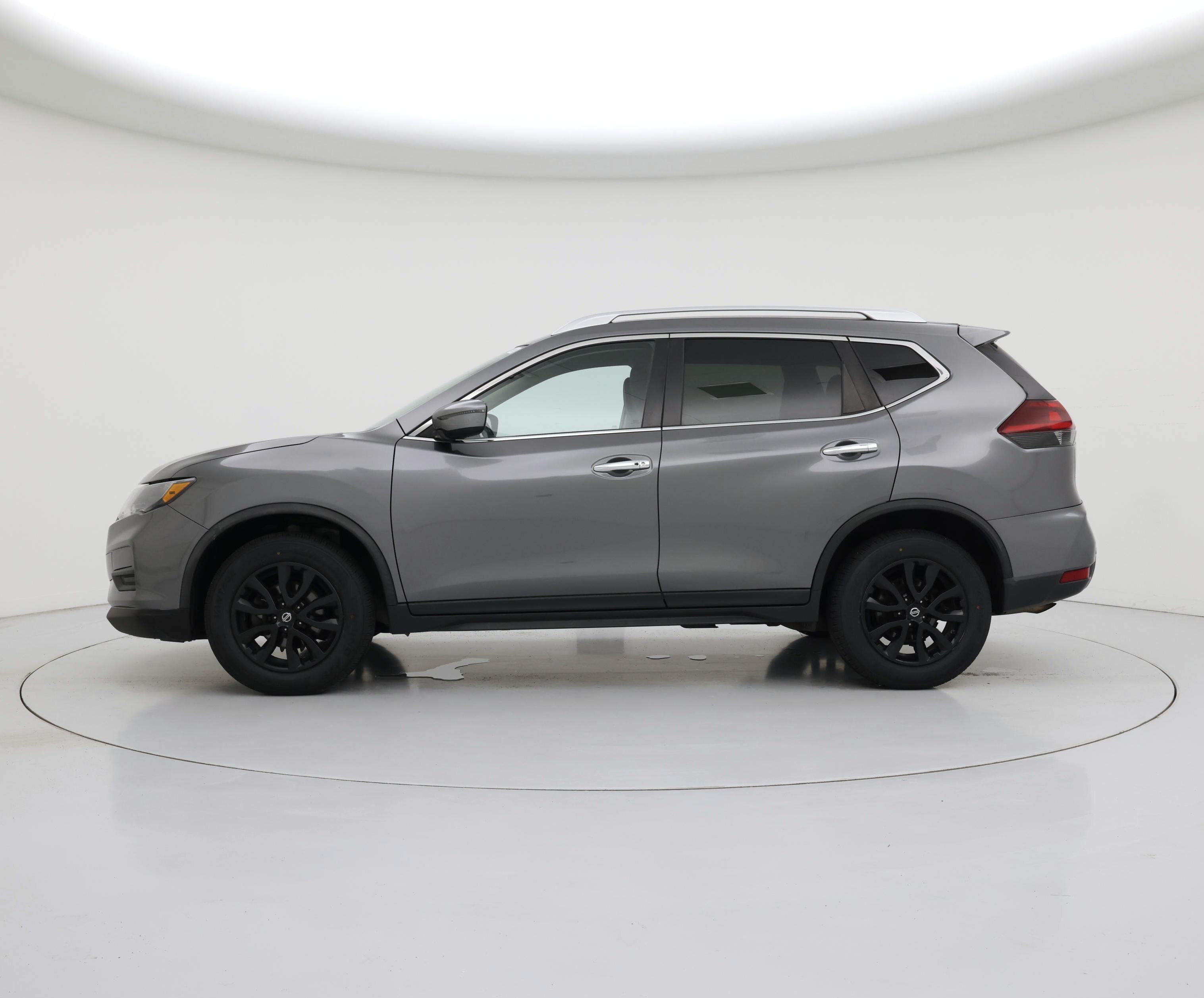 Thumbnail: 2019 Nissan Rogue - 3