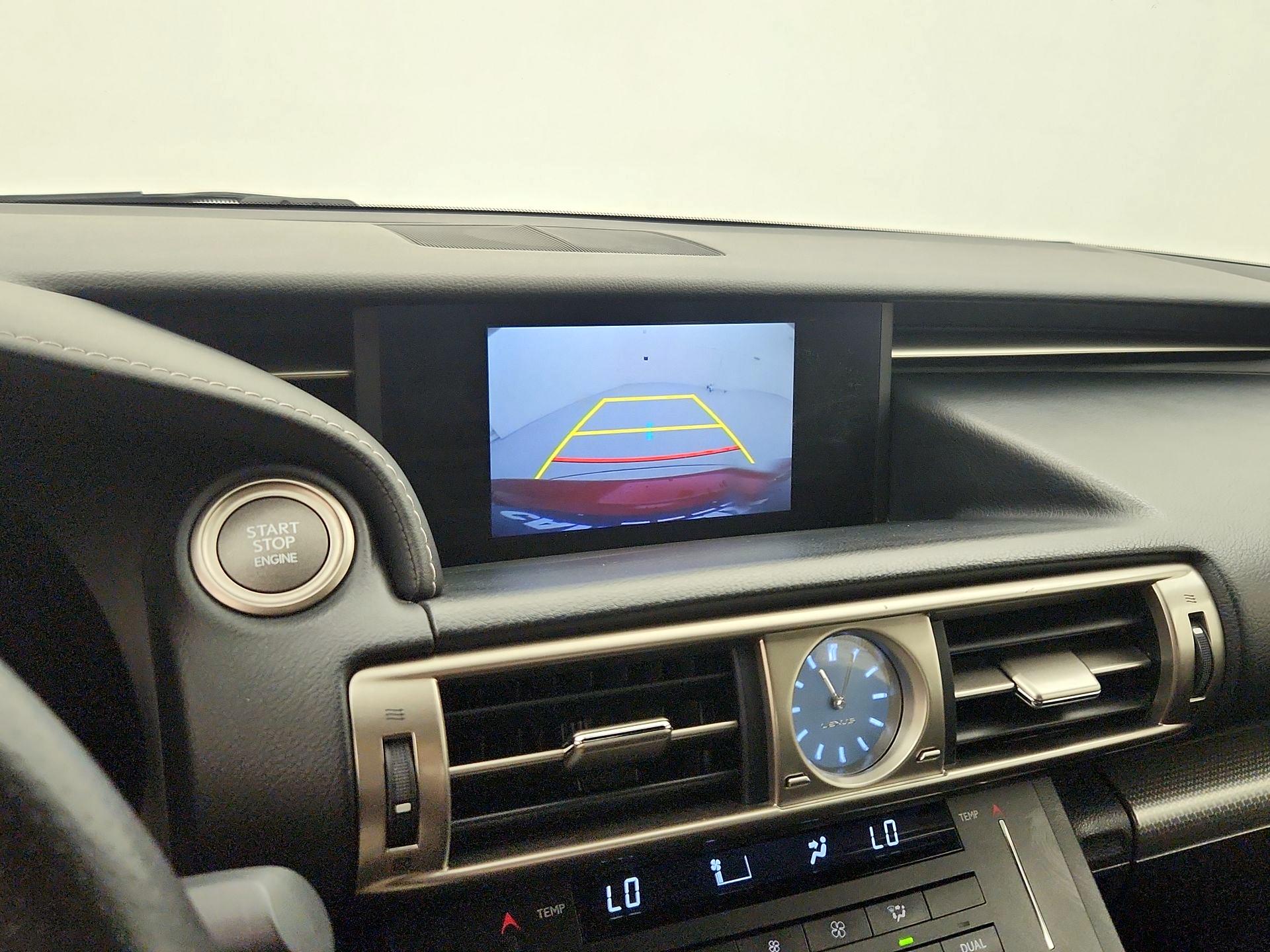 Thumbnail: 2015 Lexus IS - 15