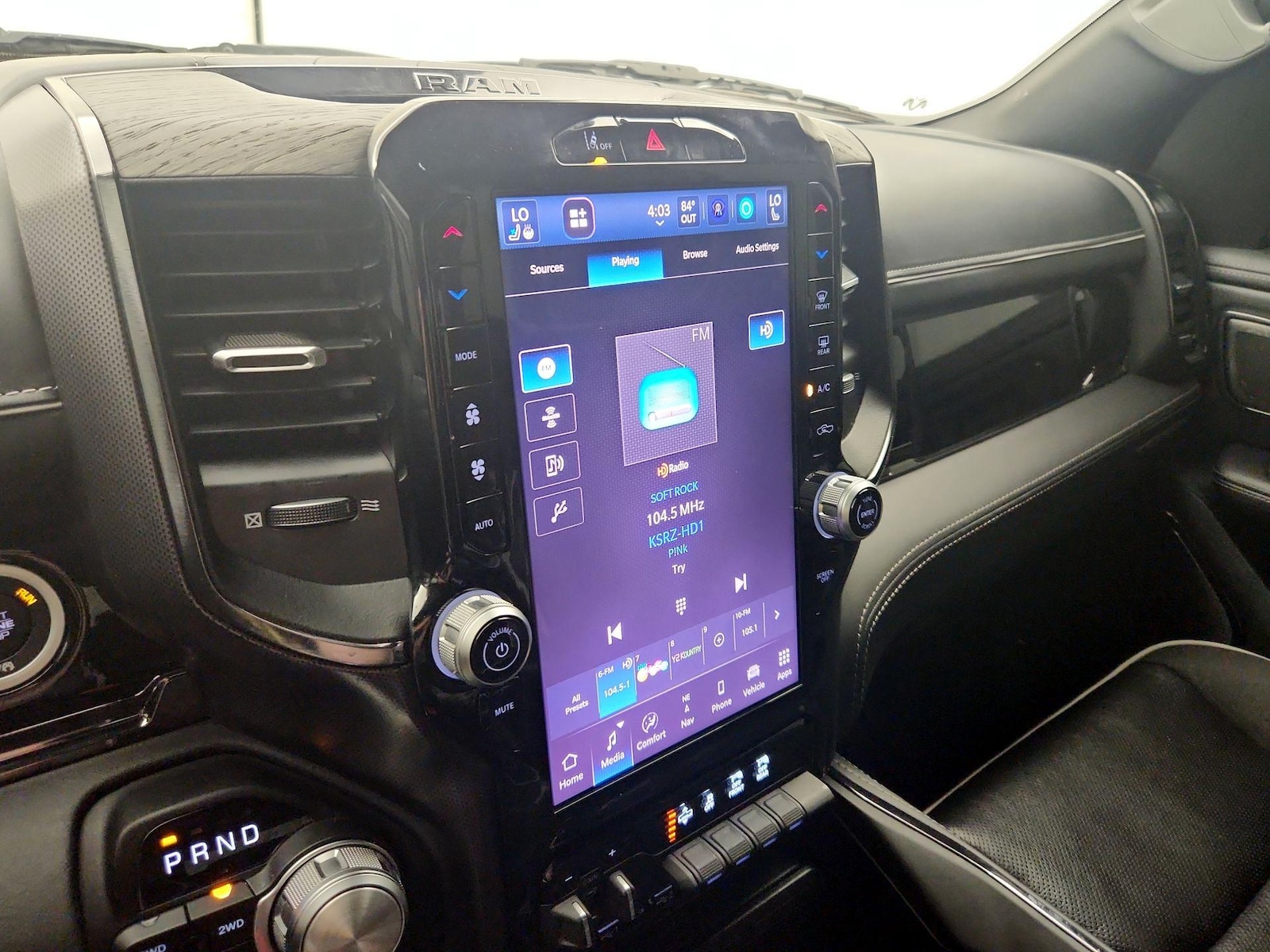 2025 RAM Ram 1500 Pickup Limited - Photo 17