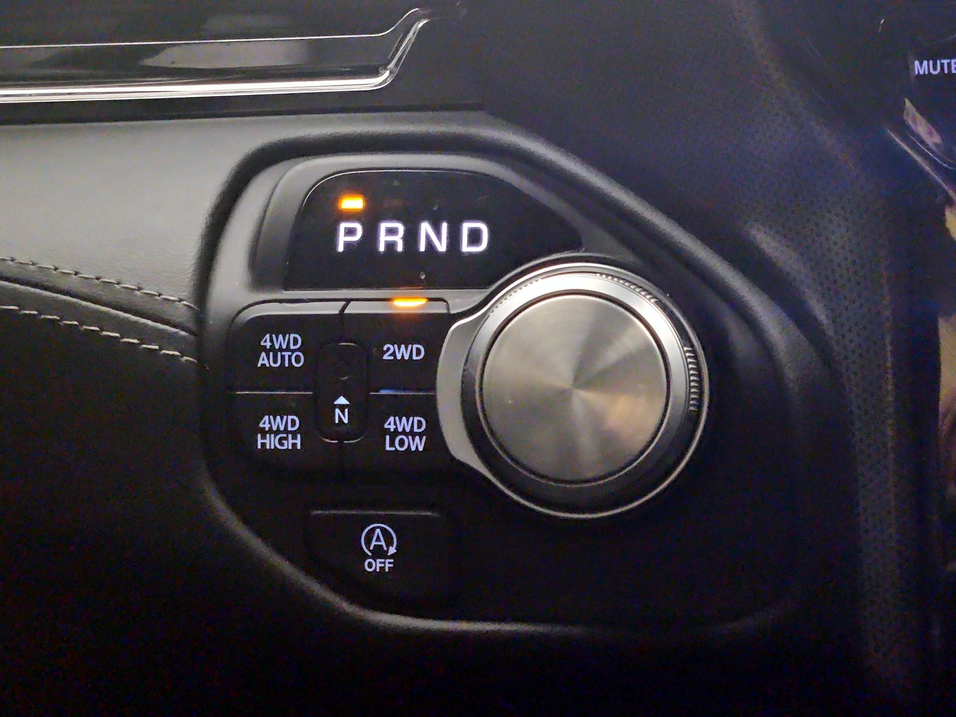 Thumbnail: 2025 RAM 1500 - 18