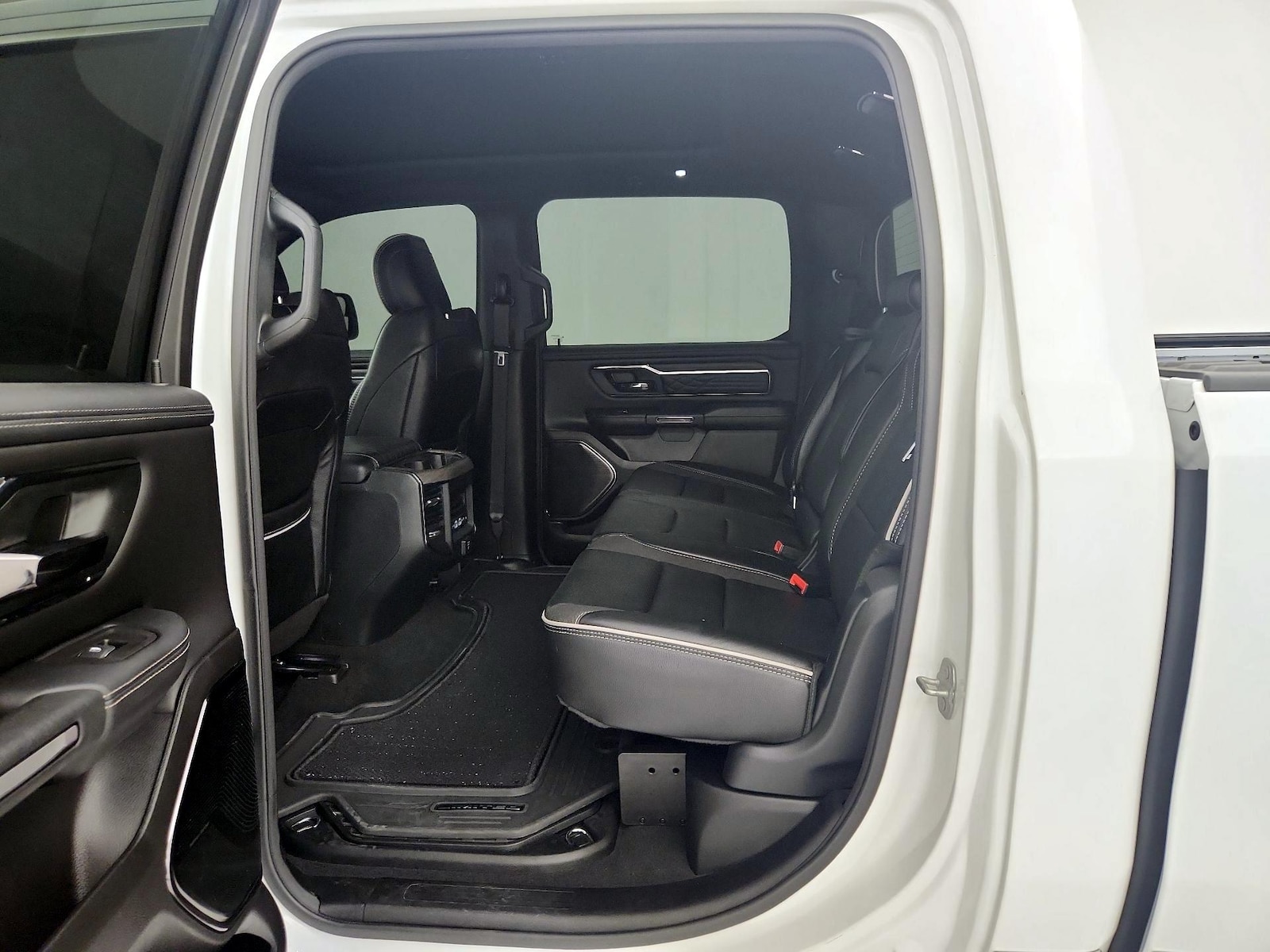 2025 RAM Ram 1500 Pickup Limited - Photo 22