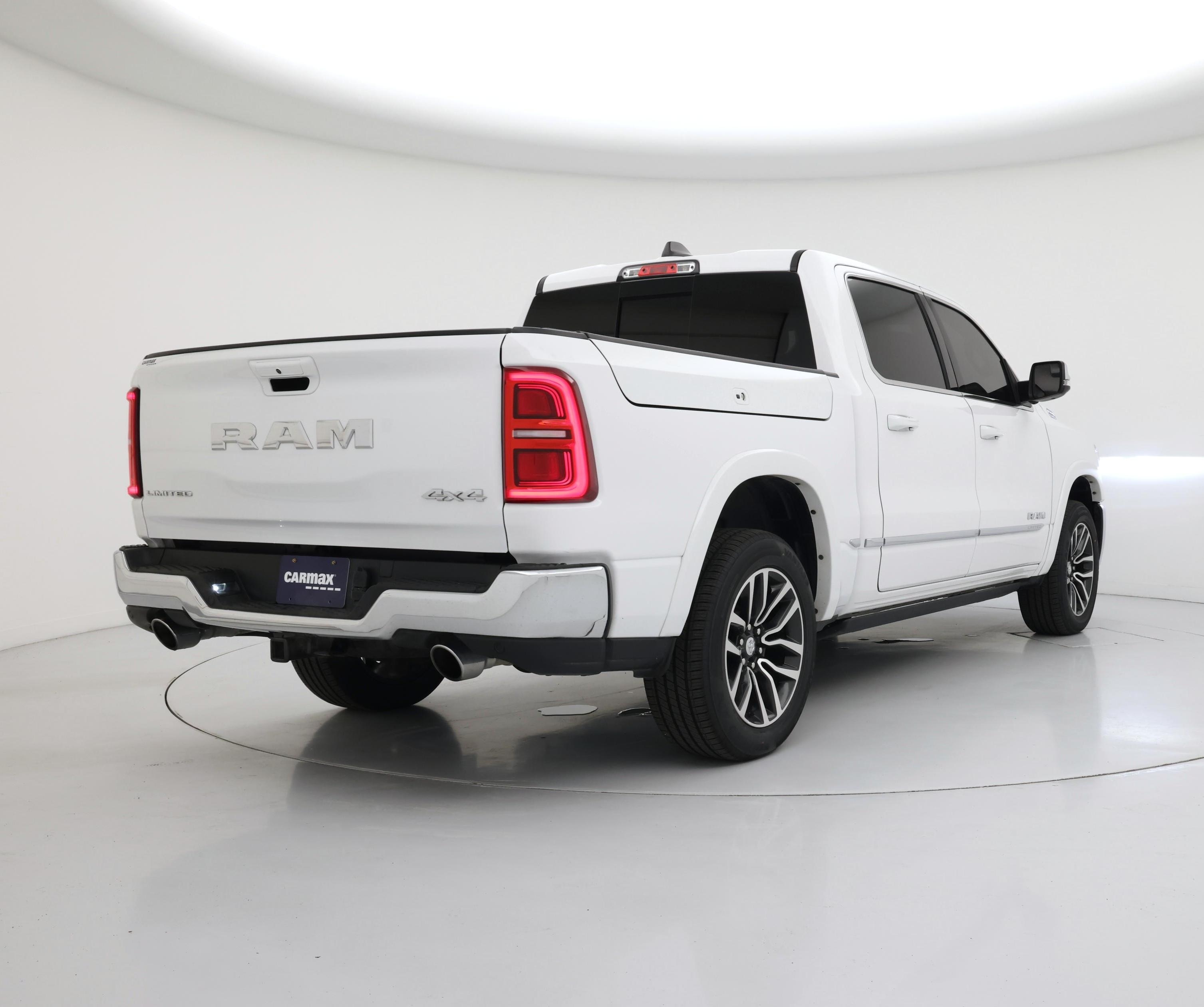 Thumbnail: 2025 RAM 1500 - 8