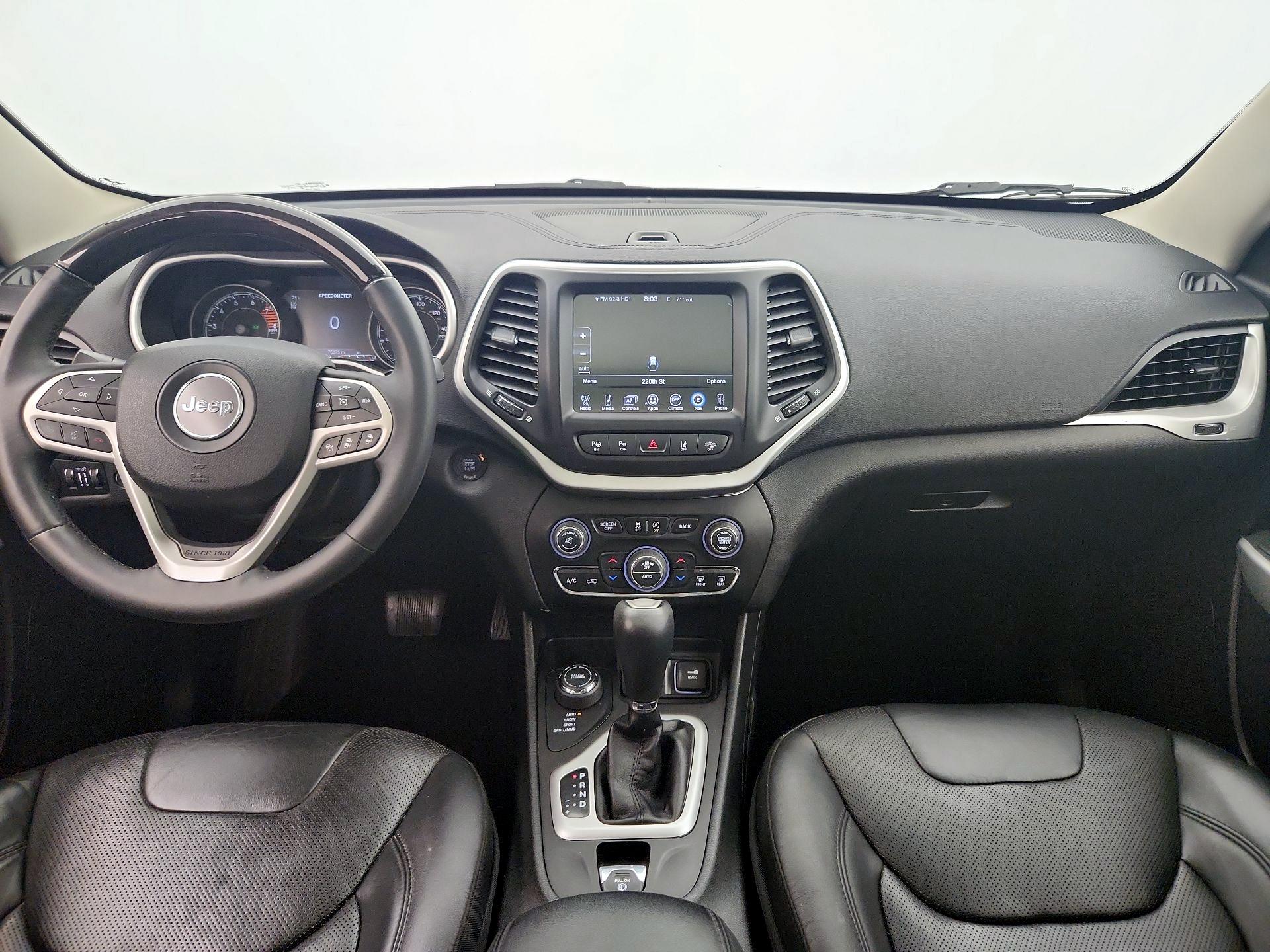 Thumbnail: 2017 Jeep Cherokee - 9