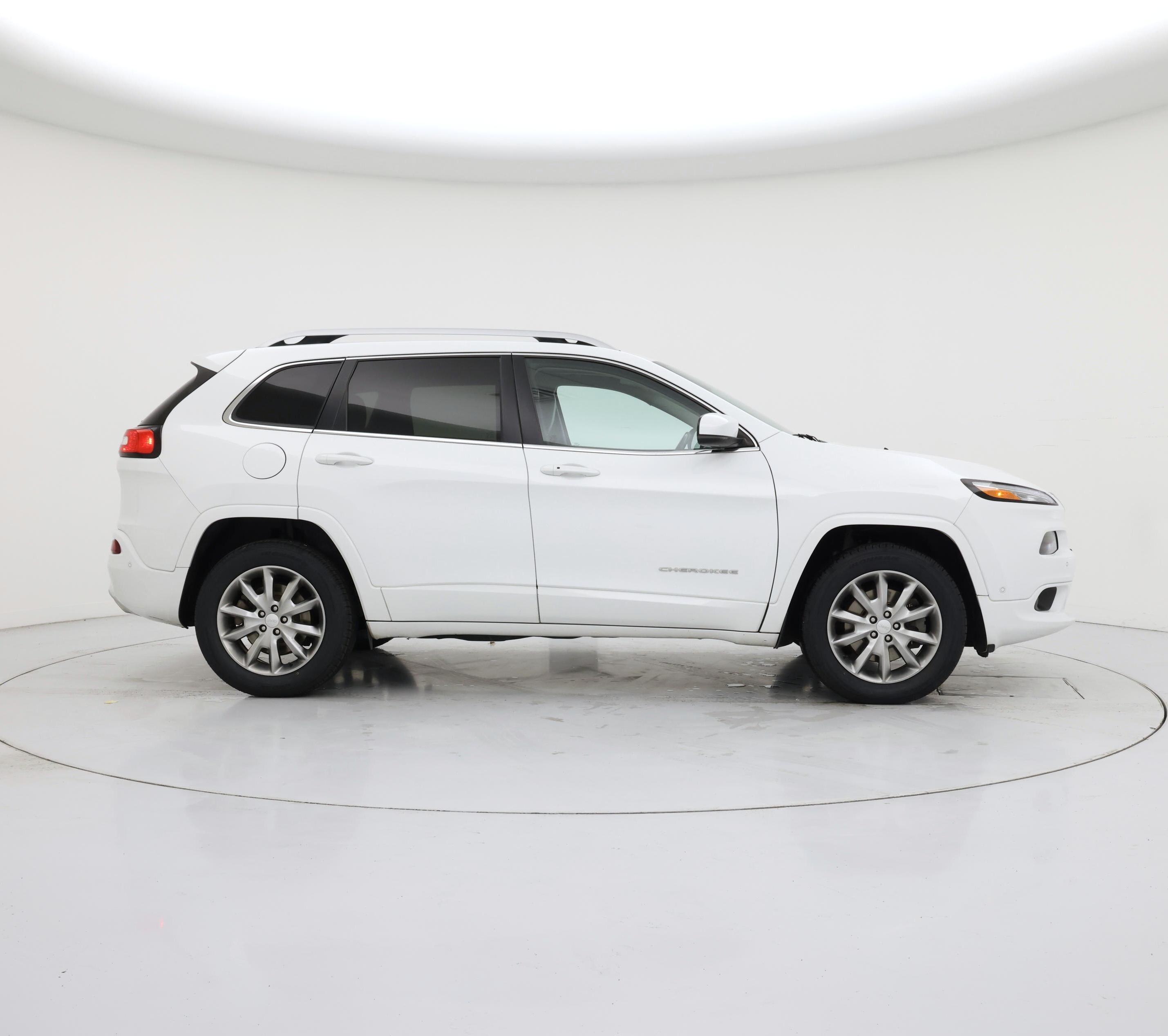 Thumbnail: 2017 Jeep Cherokee - 7