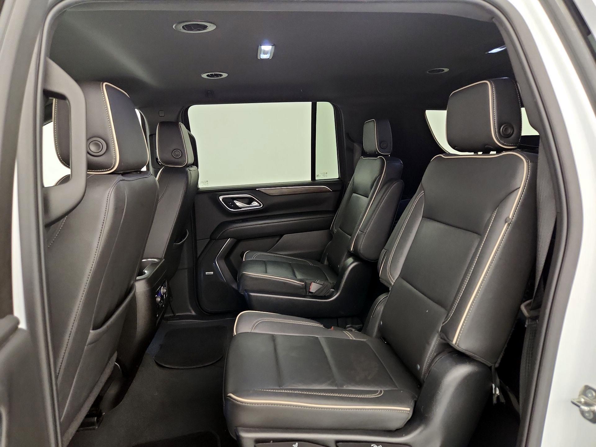 Thumbnail: 2023 Chevrolet Suburban - 19