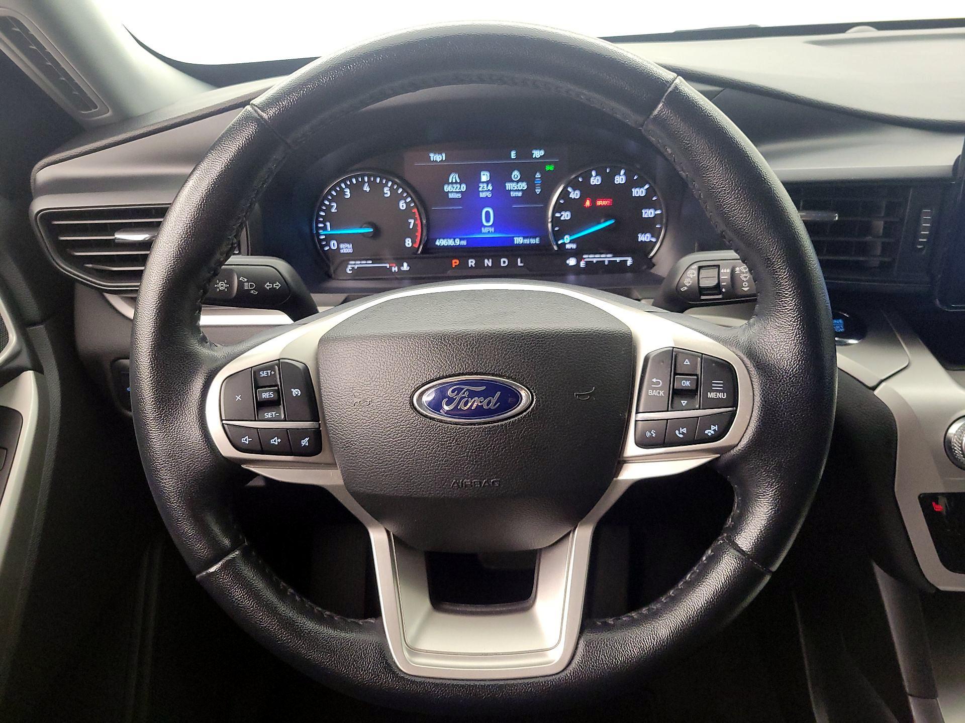 Thumbnail: 2022 Ford Explorer - 10