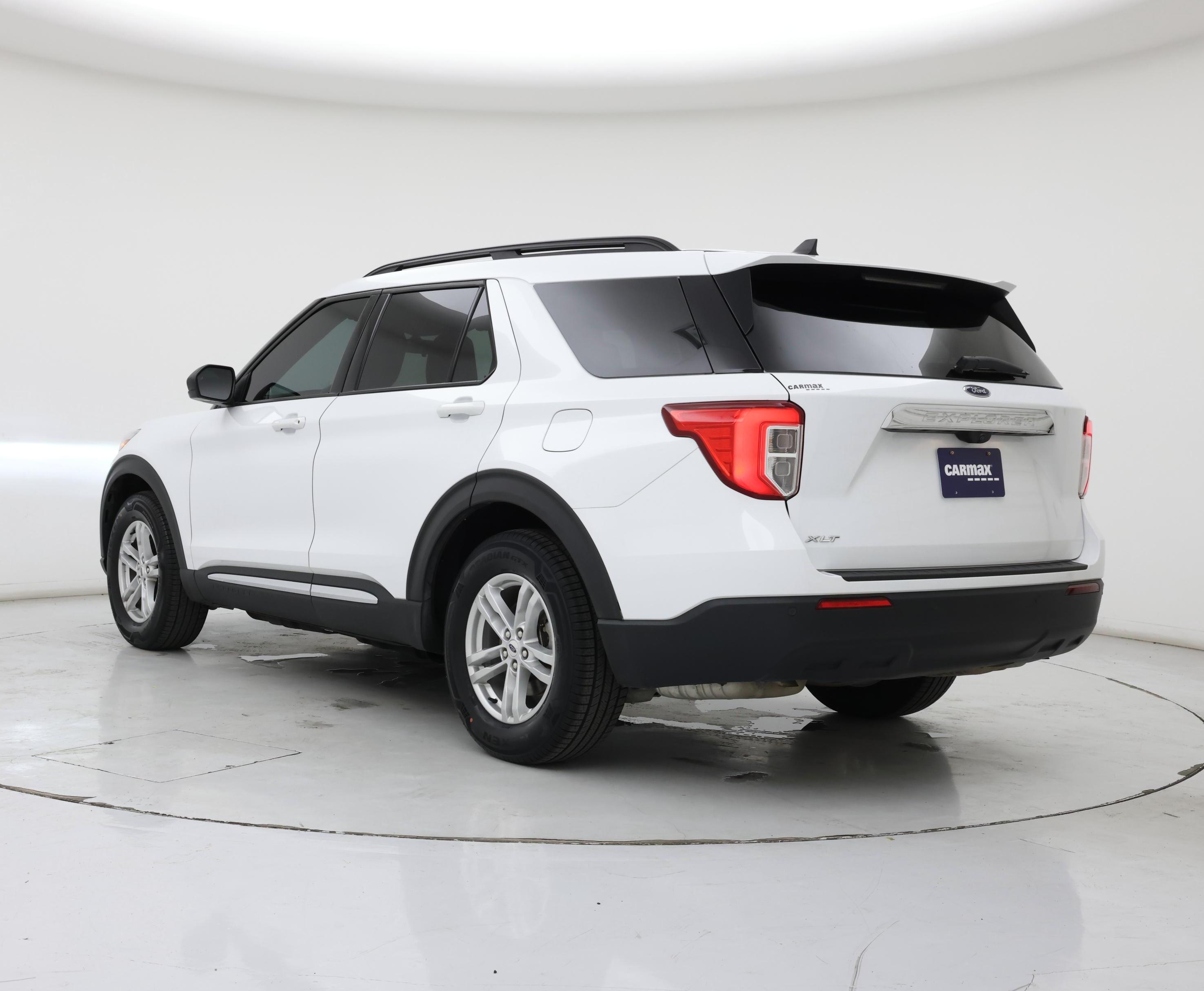 Thumbnail: 2022 Ford Explorer - 2