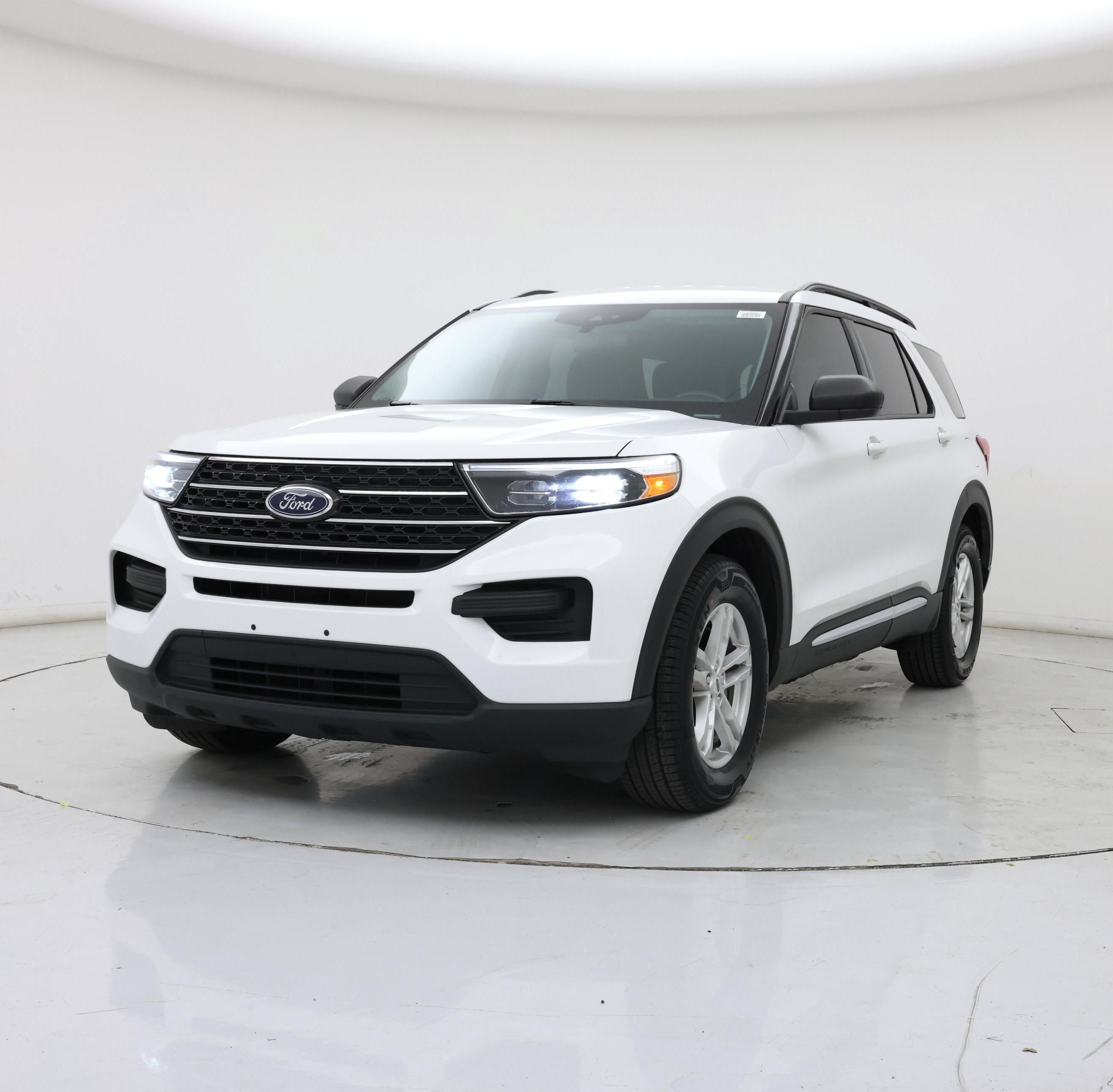 Thumbnail: 2022 Ford Explorer - 4