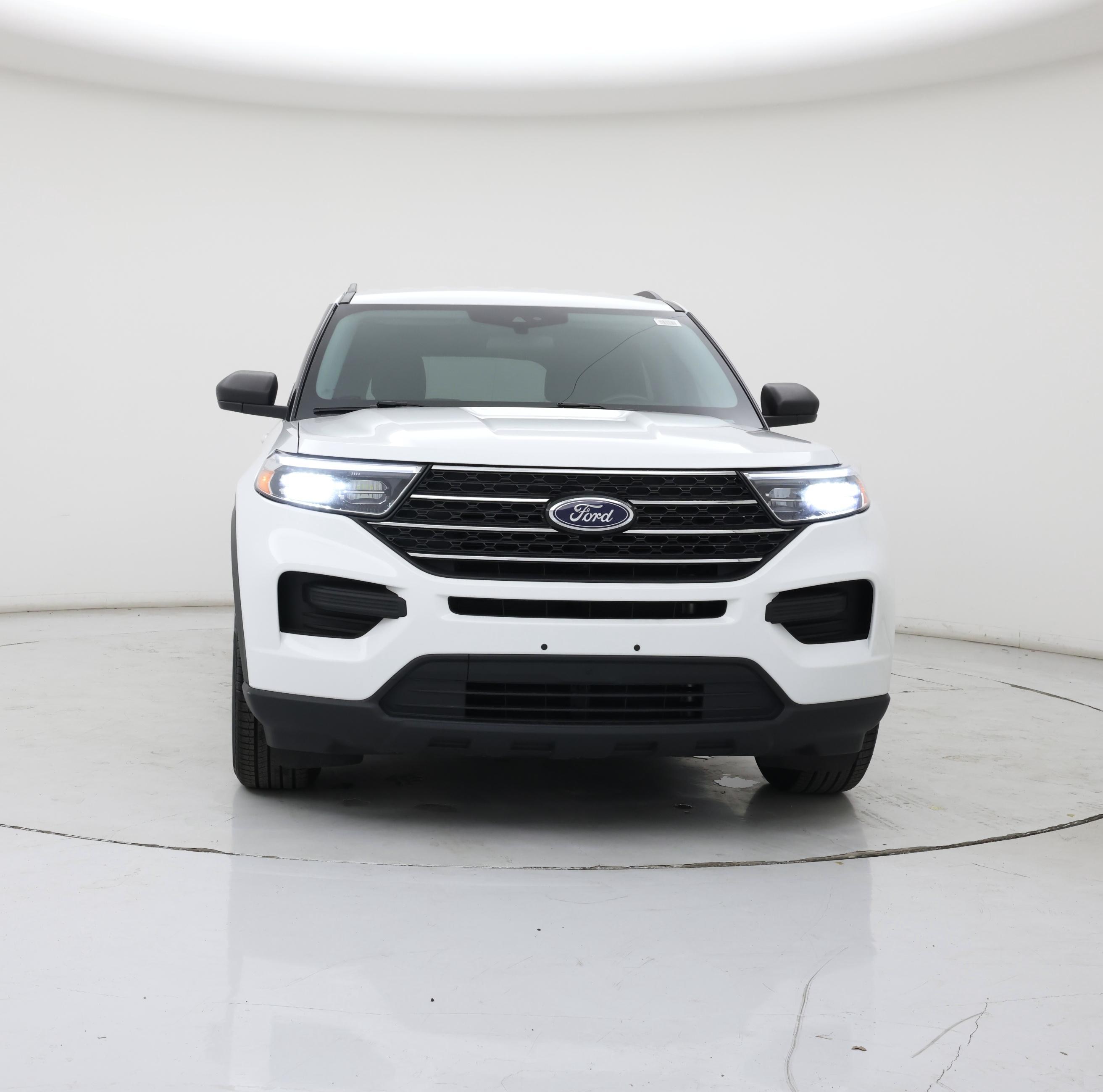 Thumbnail: 2022 Ford Explorer - 5