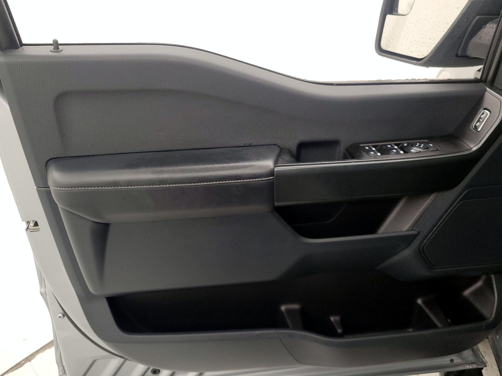 2023 Ford F-150 XL - Photo 13
