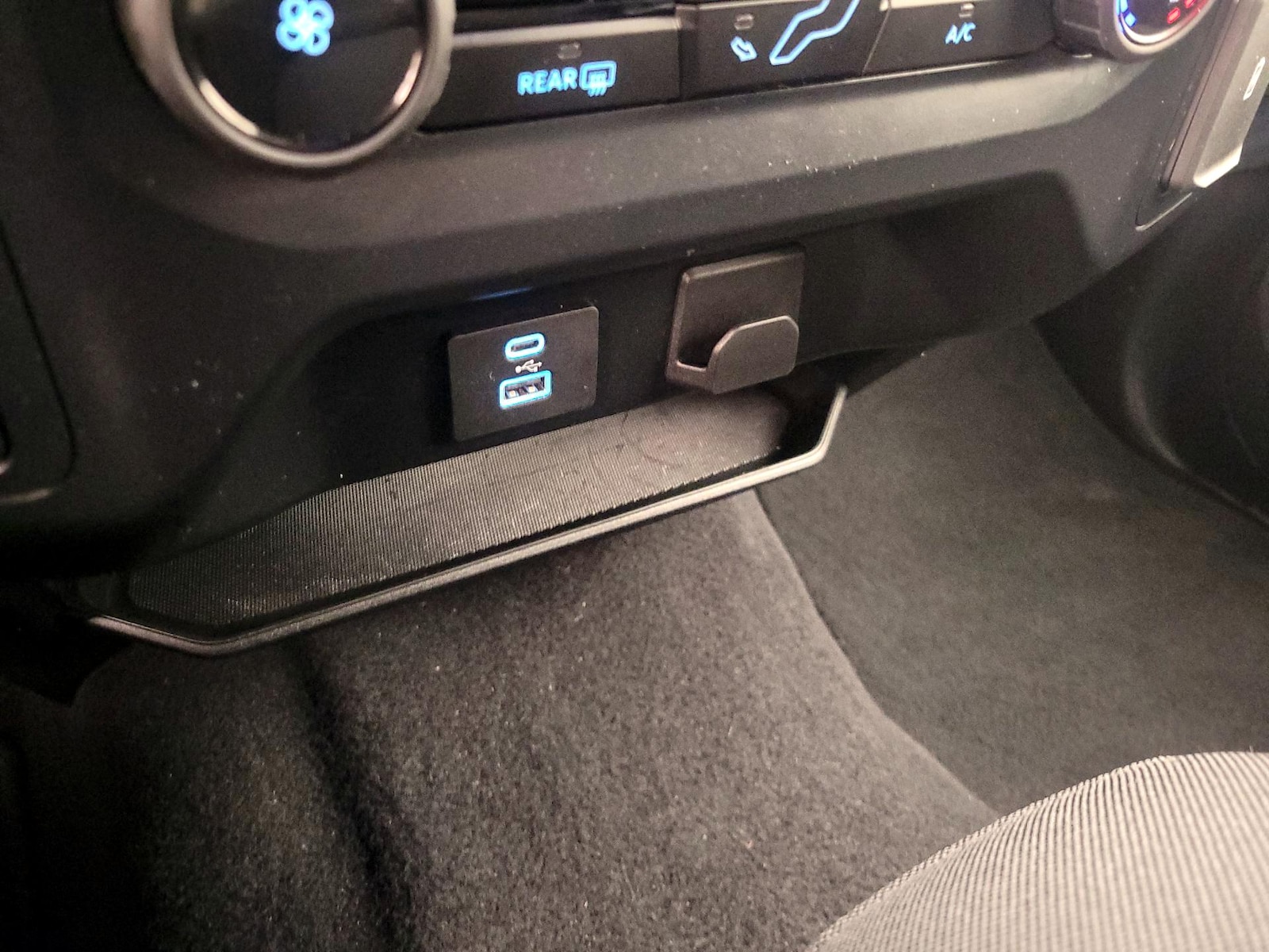 2023 Ford F-150 XL - Photo 20