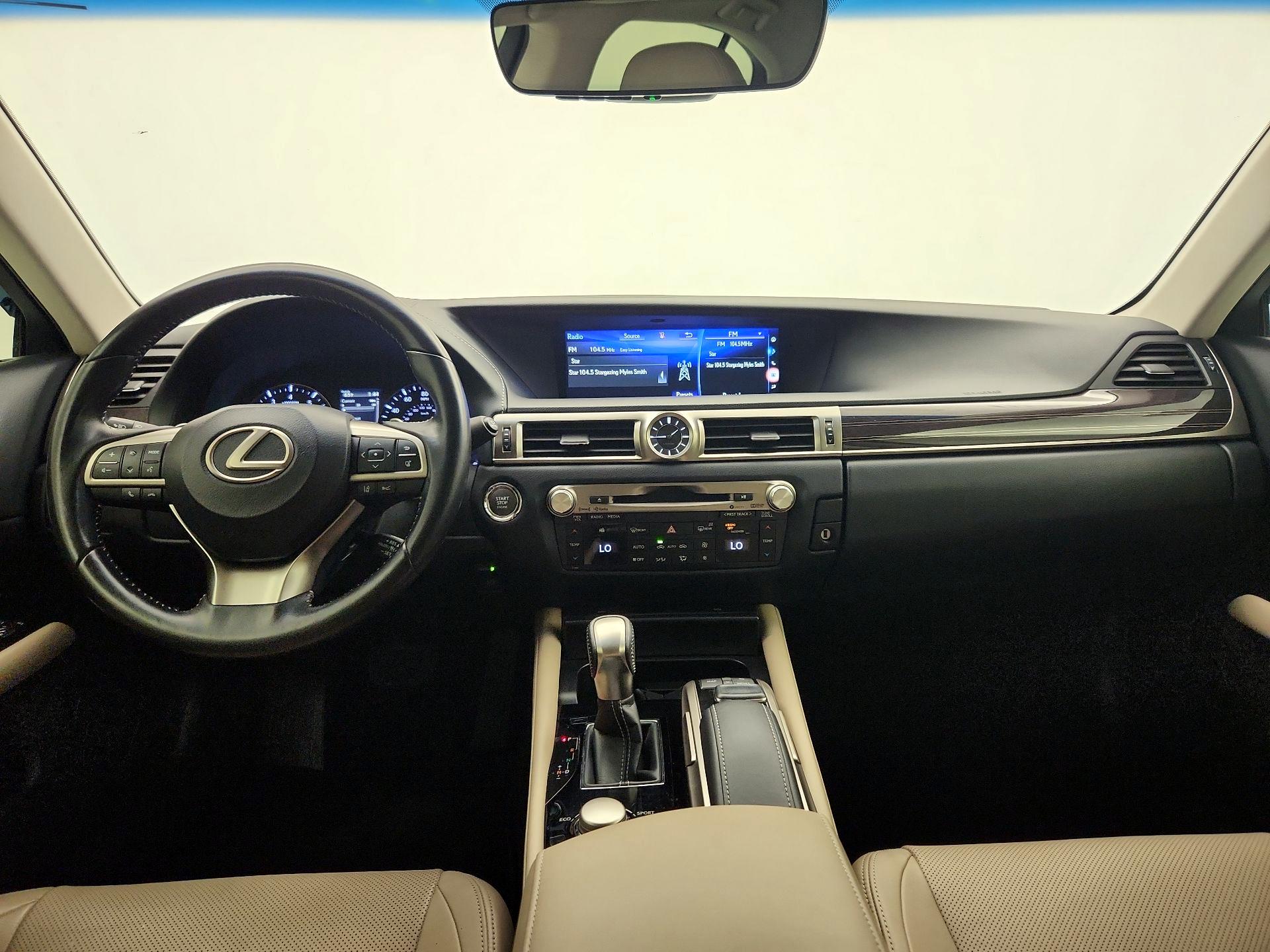 Thumbnail: 2018 Lexus GS - 9