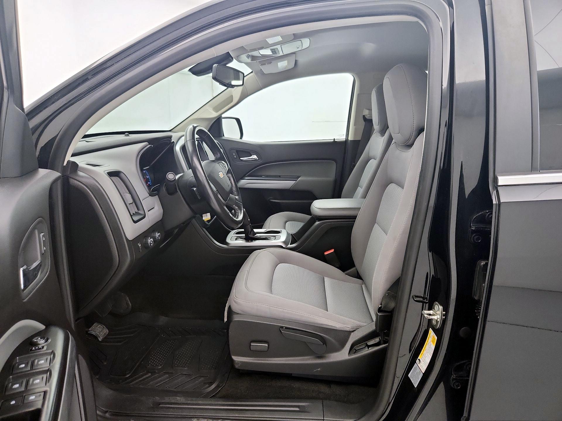 Thumbnail: 2017 Chevrolet Colorado - 11