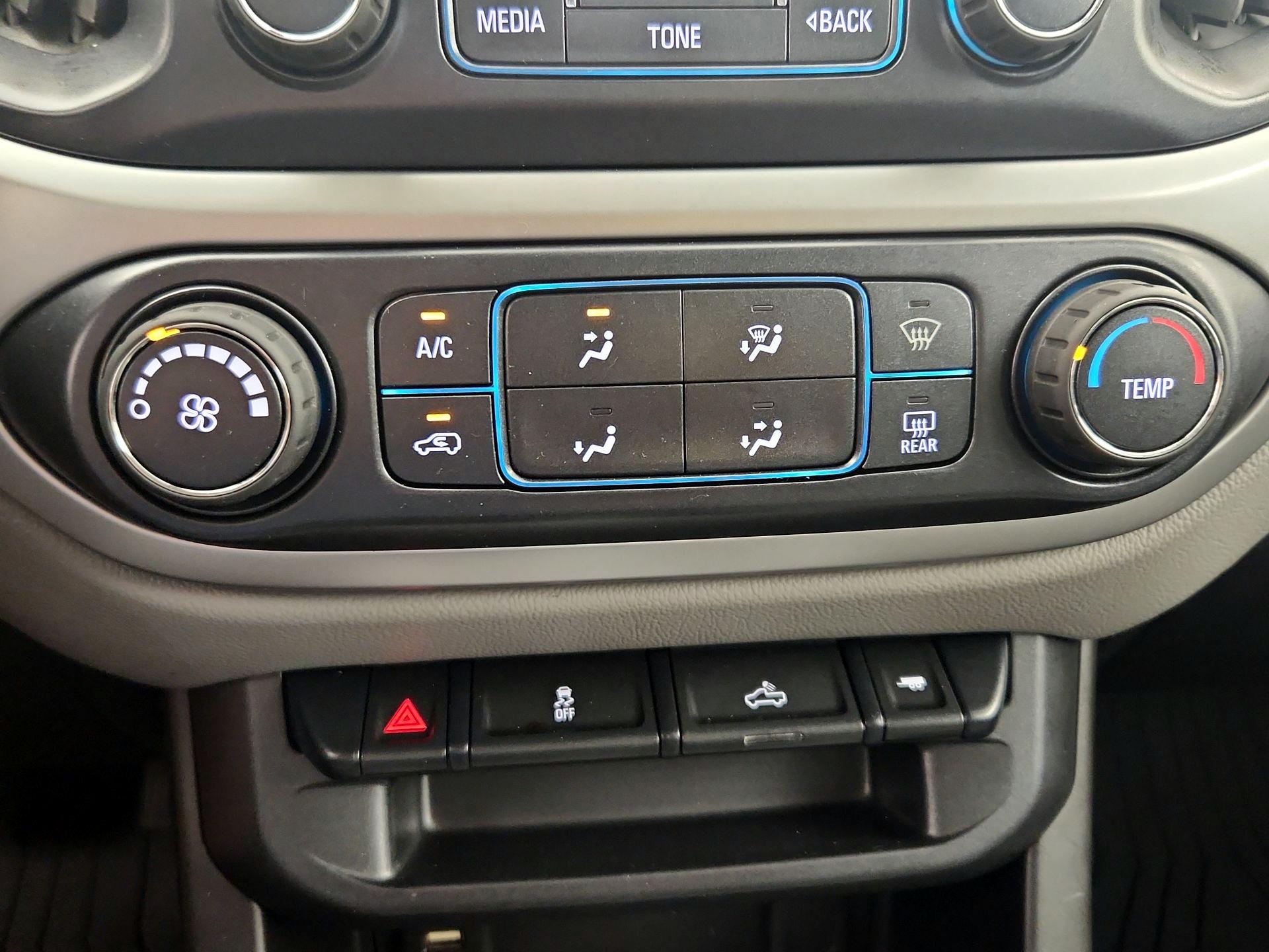 Thumbnail: 2017 Chevrolet Colorado - 17