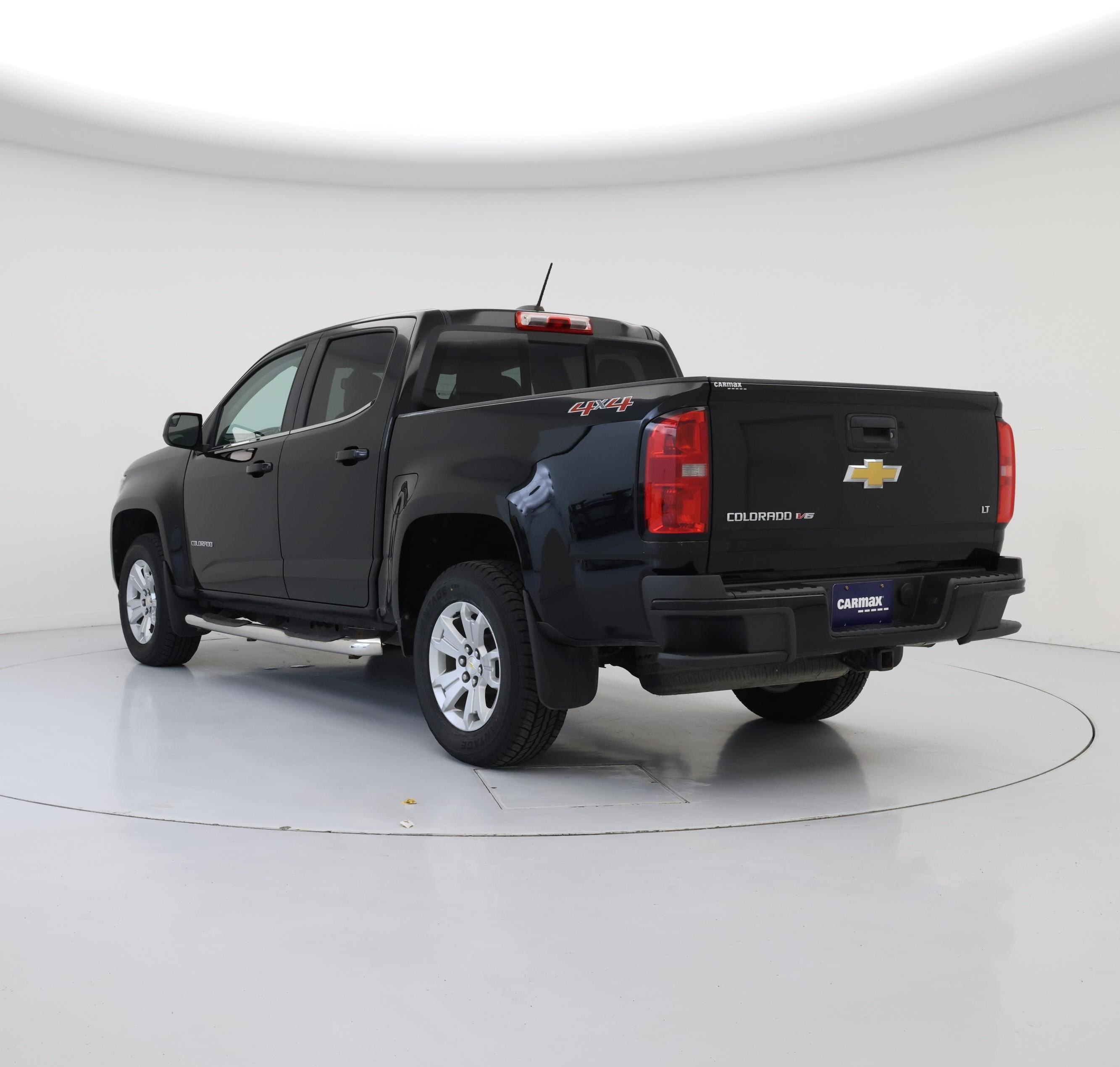 Thumbnail: 2017 Chevrolet Colorado - 2