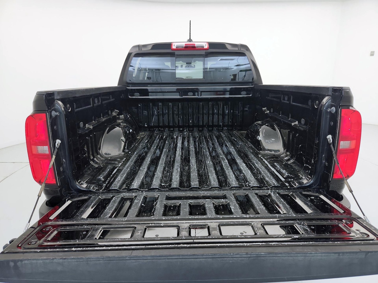 2017 Chevrolet Colorado LT - Photo 22