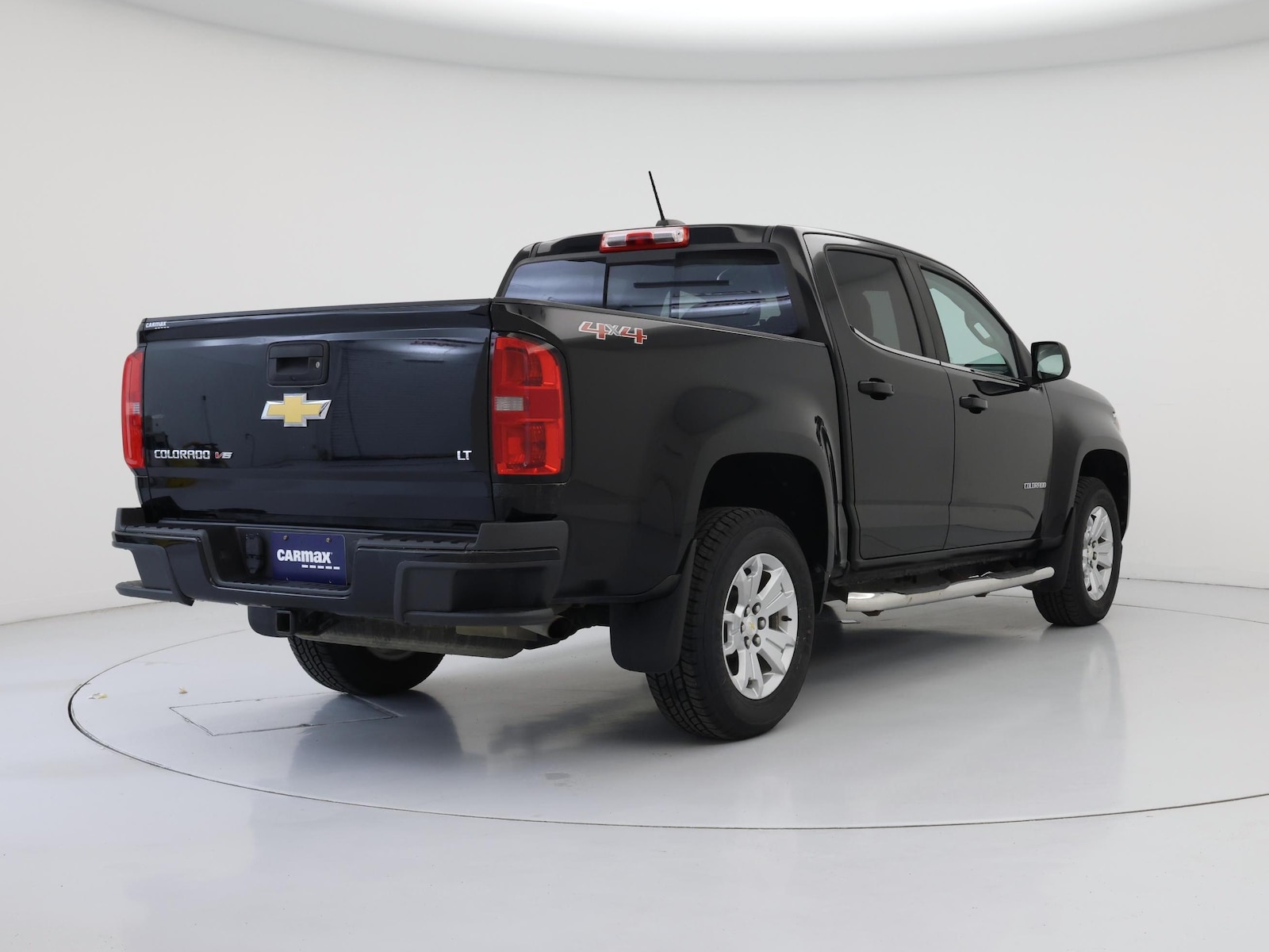 2017 Chevrolet Colorado LT - Photo 9
