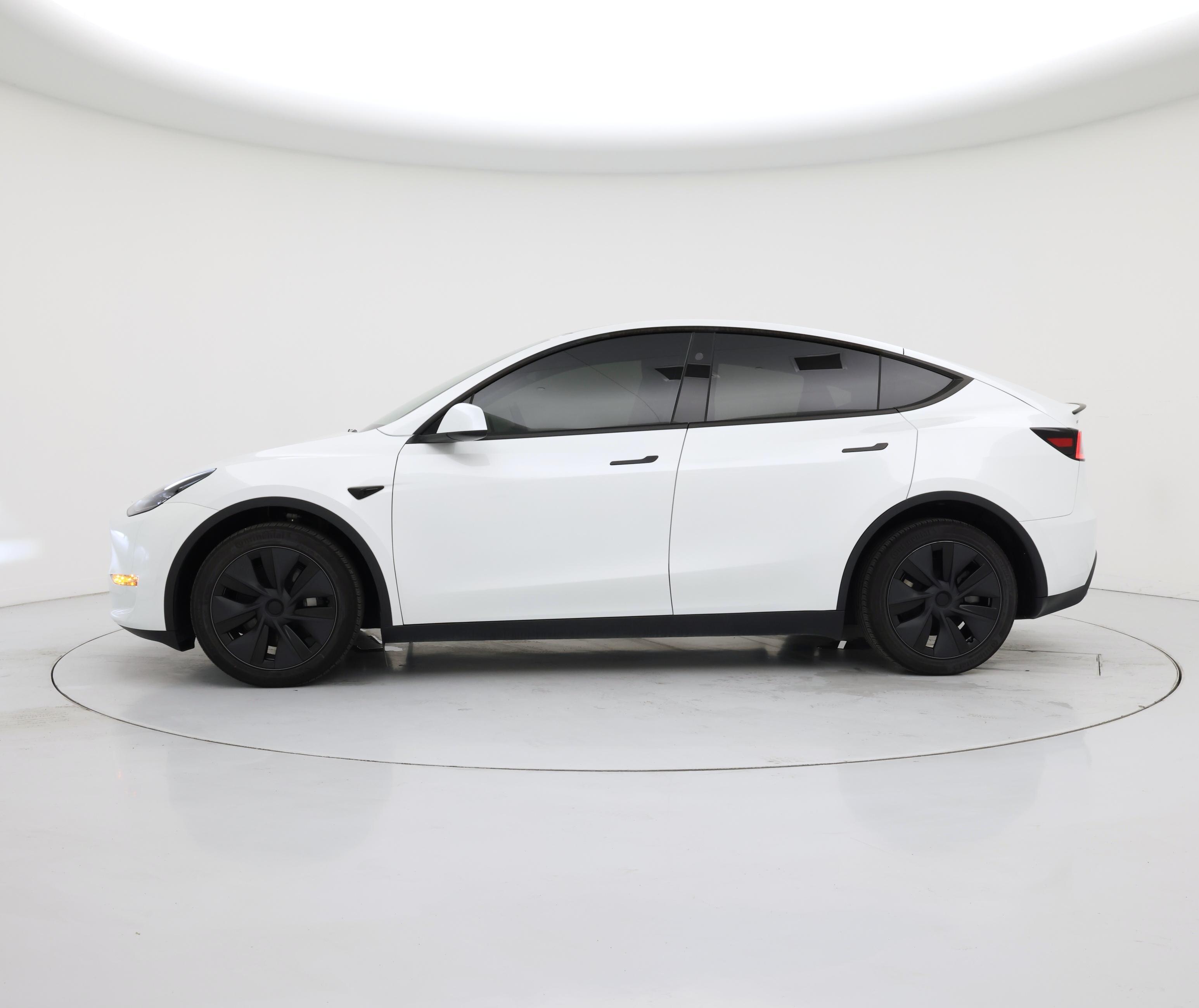 Thumbnail: 2025 Tesla Model Y - 3