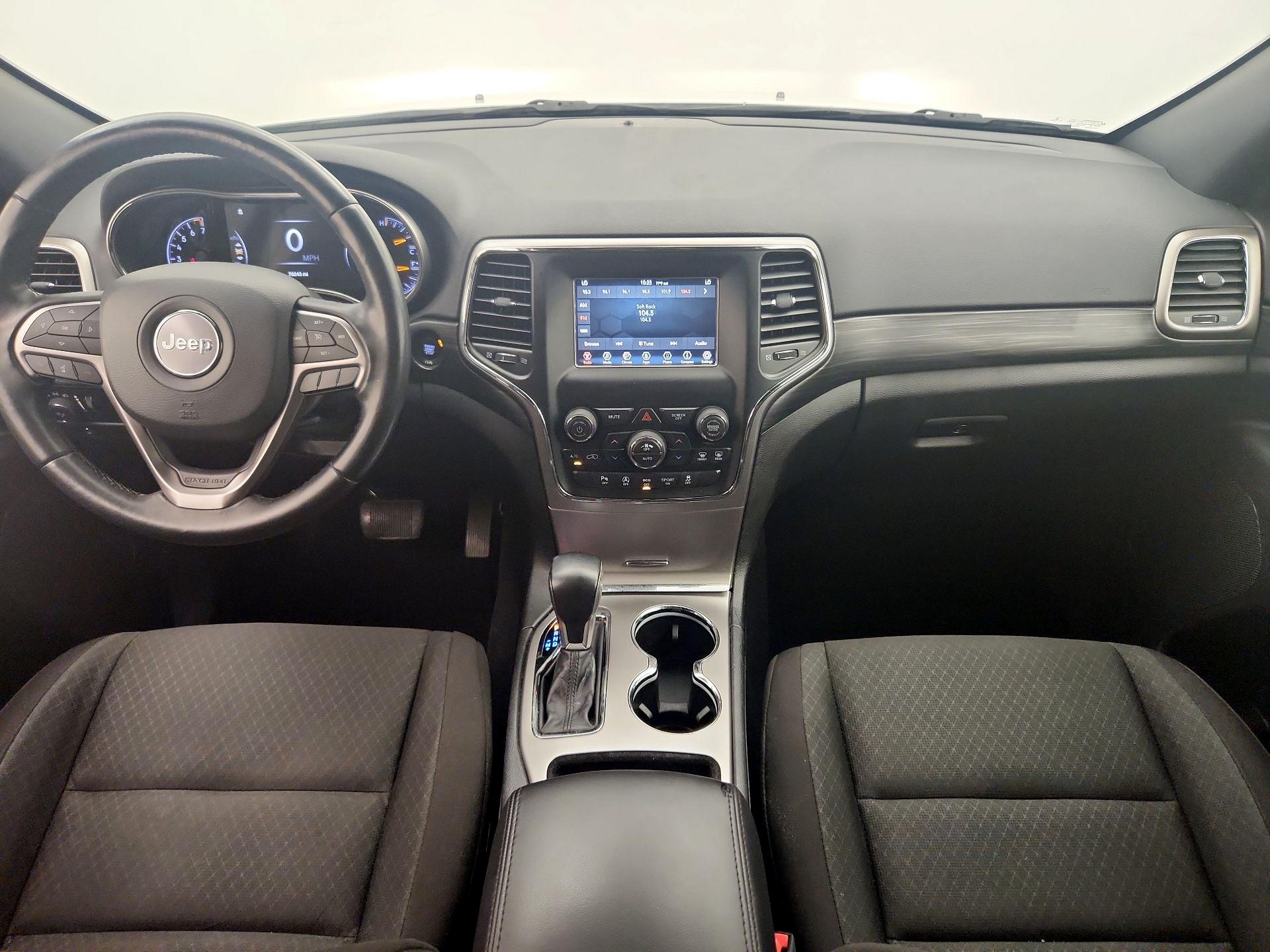 Thumbnail: 2020 Jeep Grand Cherokee - 9