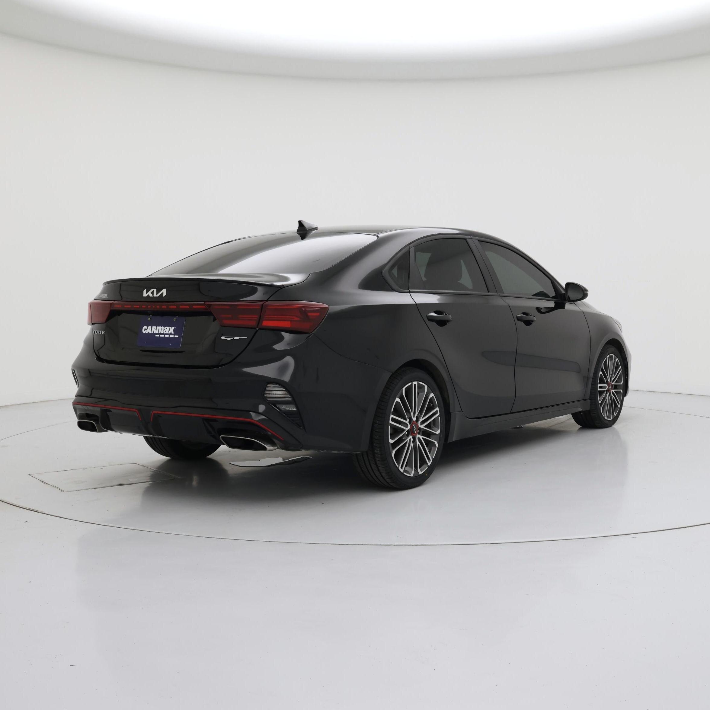 Thumbnail: 2022 Kia Forte - 8